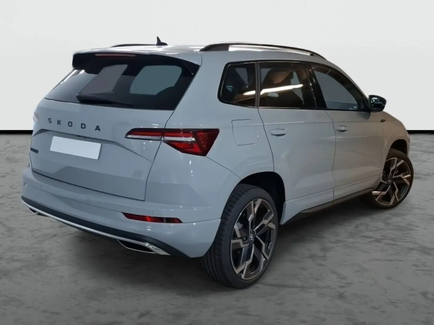 Skoda Karoq Sportline Advanced 1.5 TSI 110 kW (150 CV) Manual Amarillo - 2