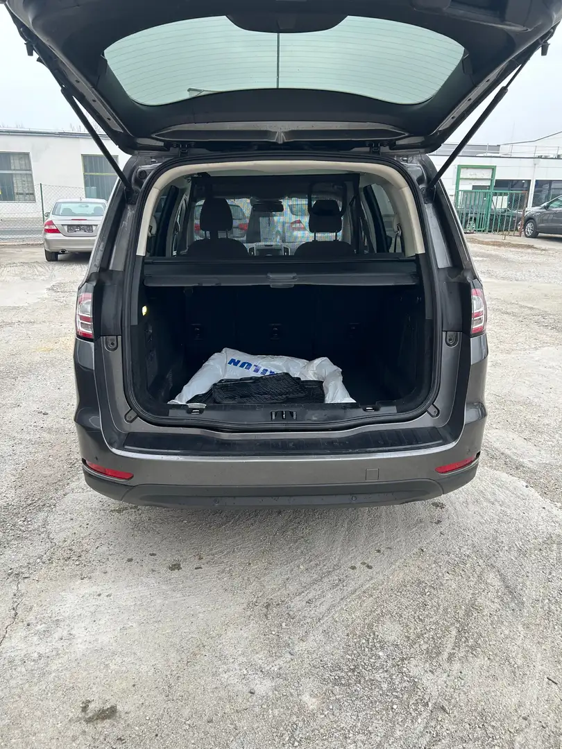 Ford Galaxy Galaxy 2,0 TDCi Trend Start/Stop Trend Grau - 2