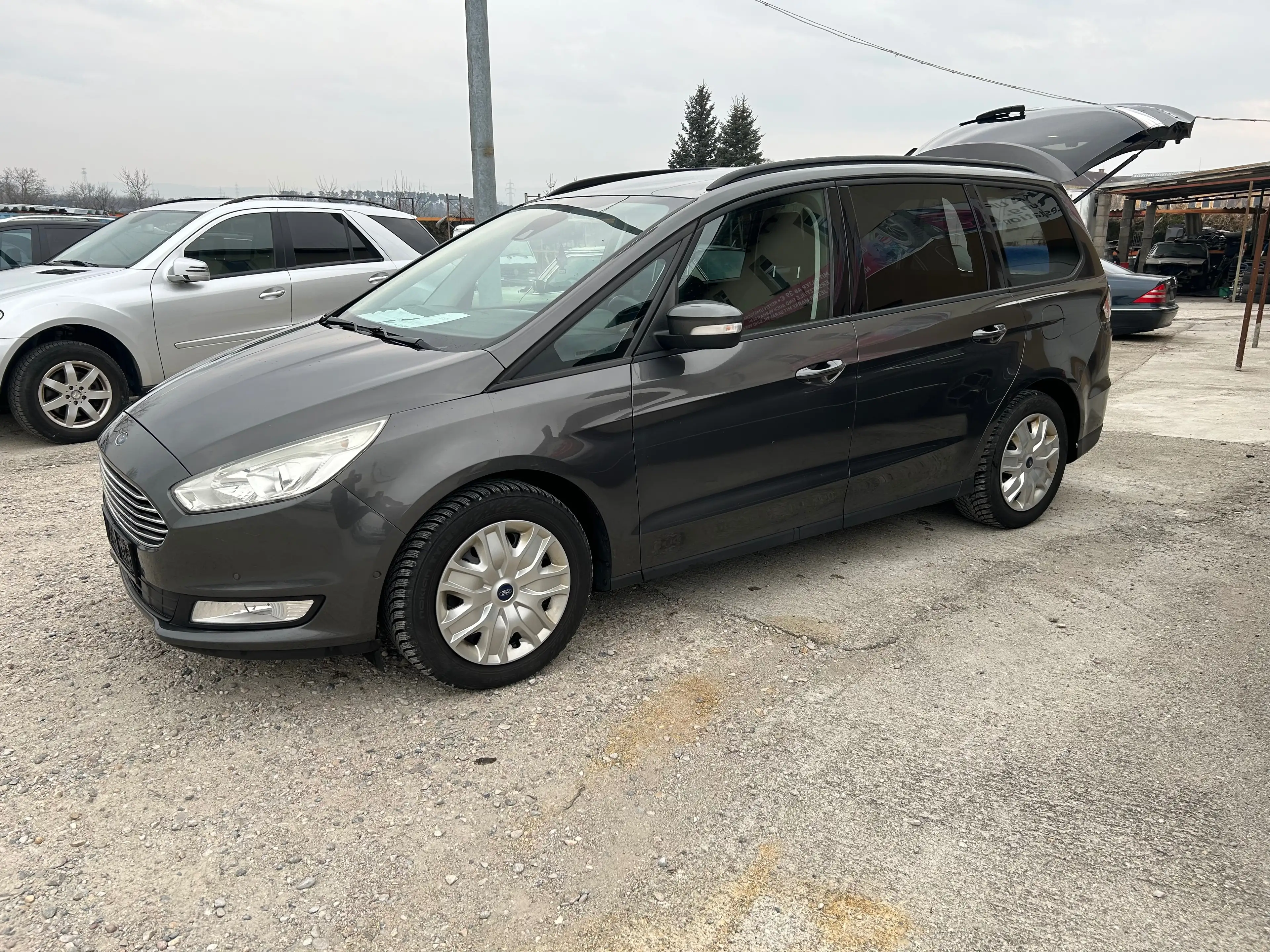 Ford Galaxy Galaxy 2,0 TDCi Trend Start/Stop Trend — photo 9