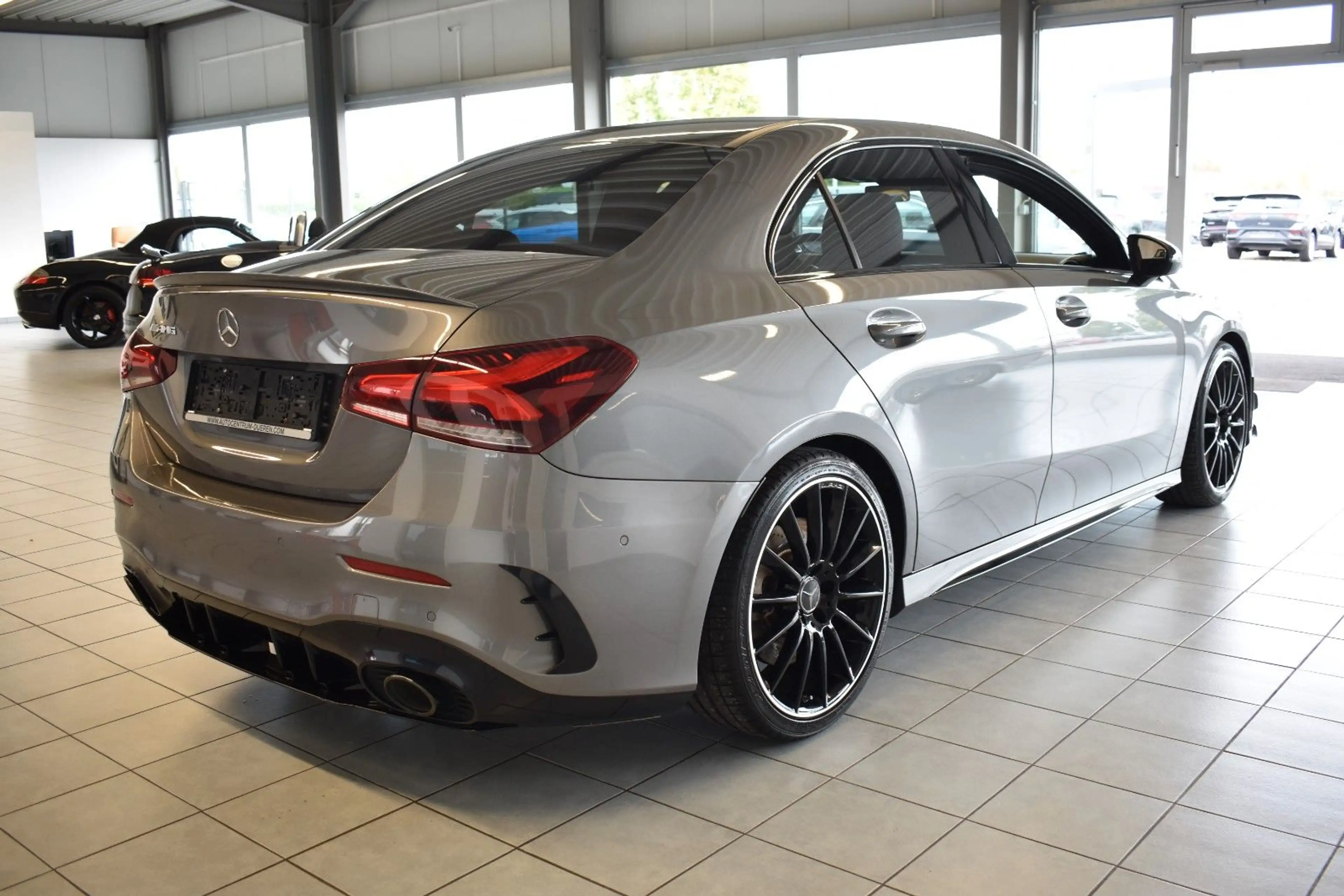 Mercedes-Benz A 35 AMG Lim. 4Matic/AERO-P./BURMESTER/NIGHT-P. — photo 7