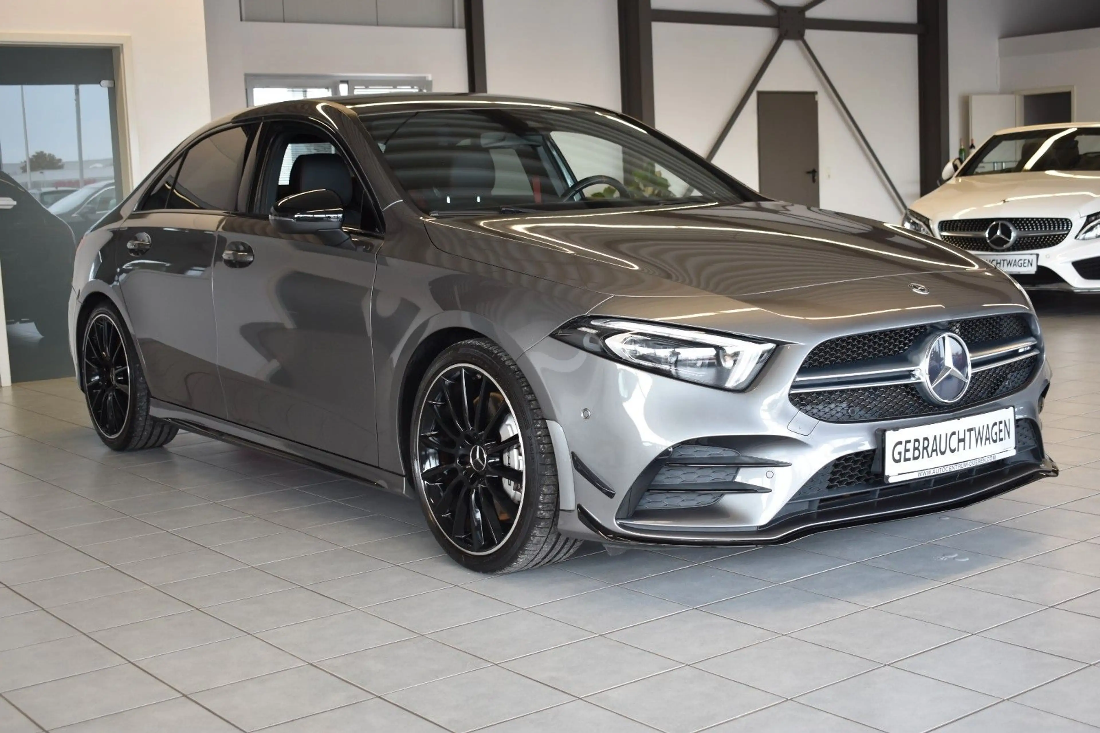 Mercedes-Benz A 35 AMG Lim. 4Matic/AERO-P./BURMESTER/NIGHT-P.
