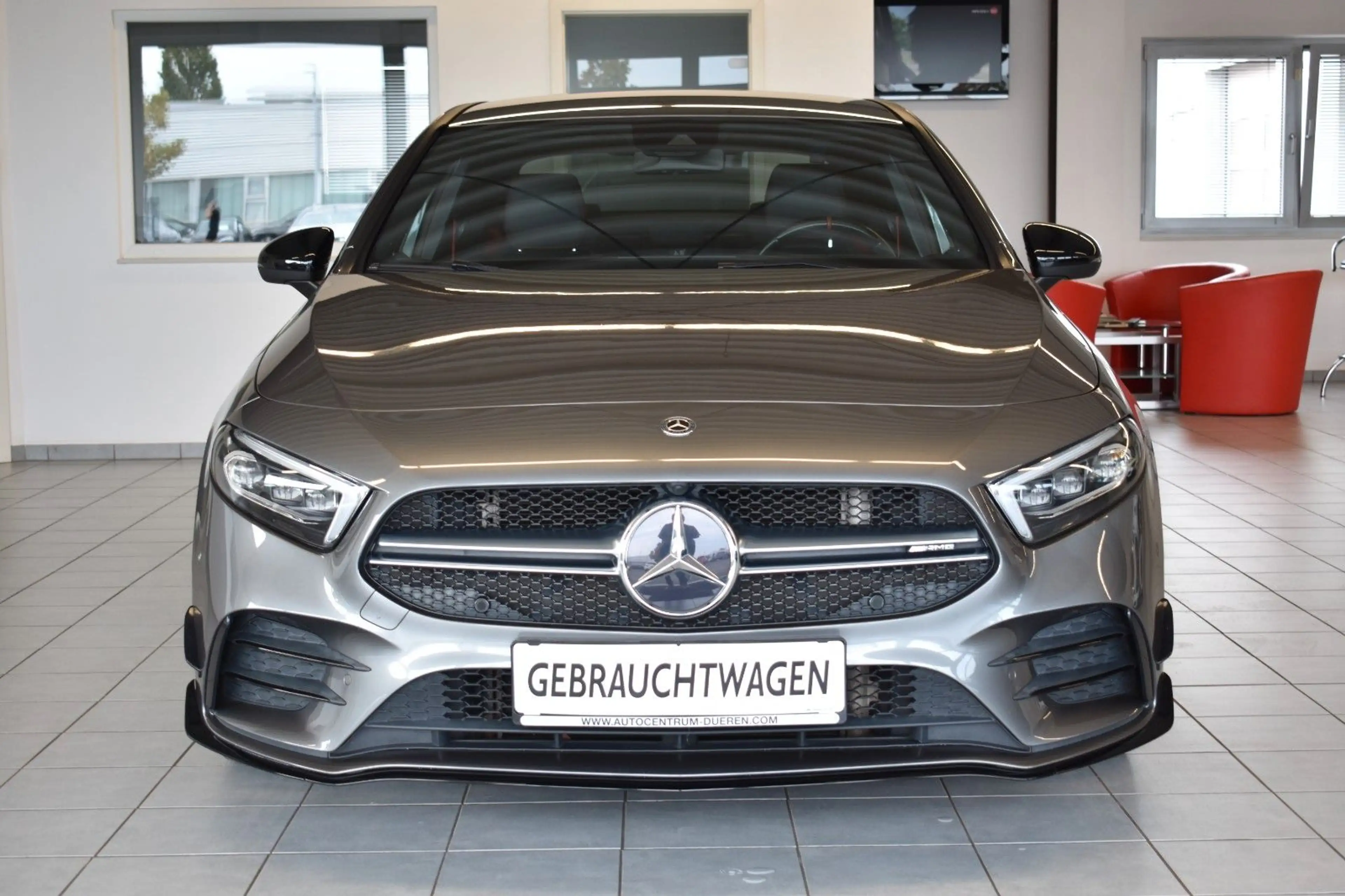 Mercedes-Benz A 35 AMG Lim. 4Matic/AERO-P./BURMESTER/NIGHT-P. — photo 2