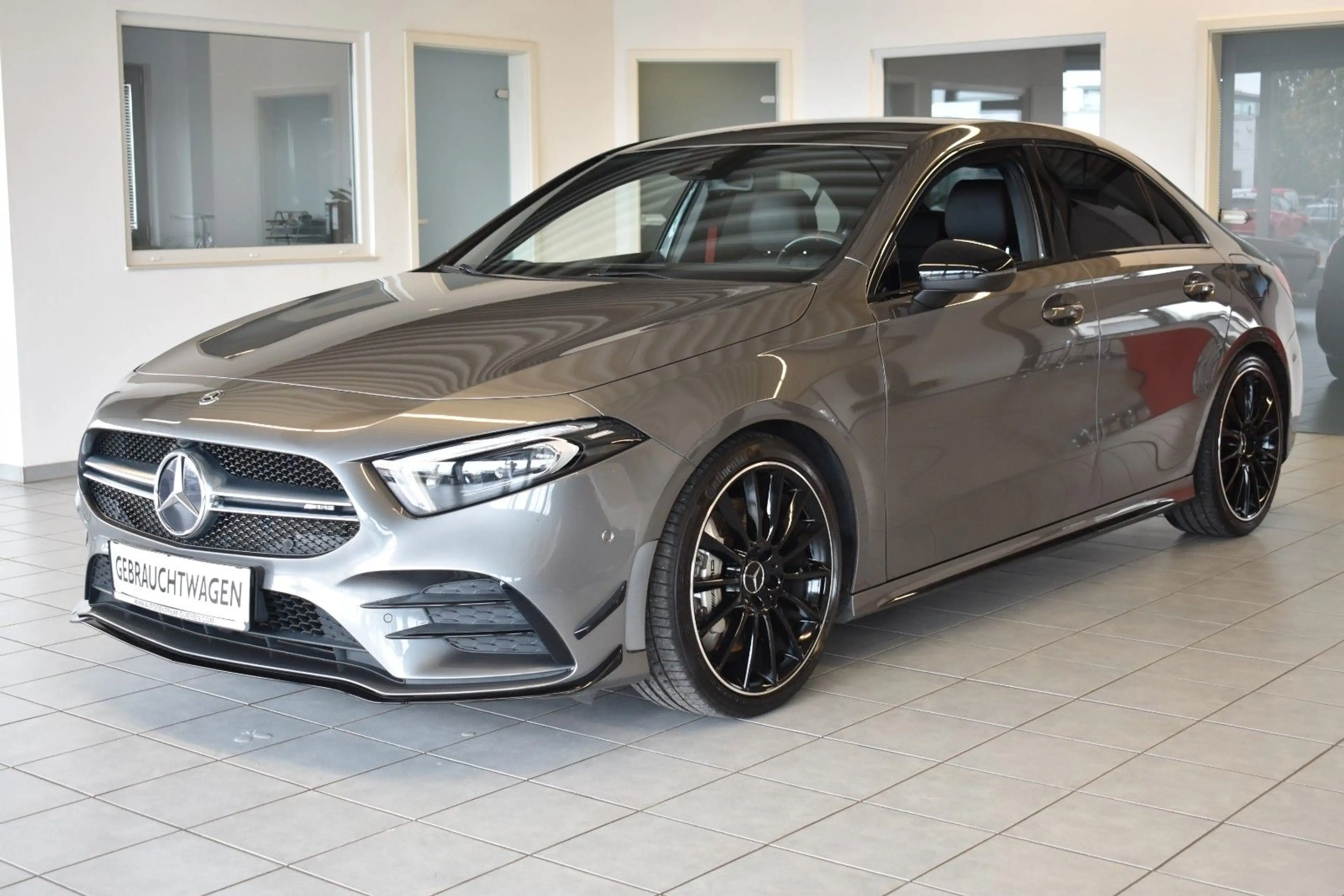 Mercedes-Benz A 35 AMG Lim. 4Matic/AERO-P./BURMESTER/NIGHT-P. — photo 3