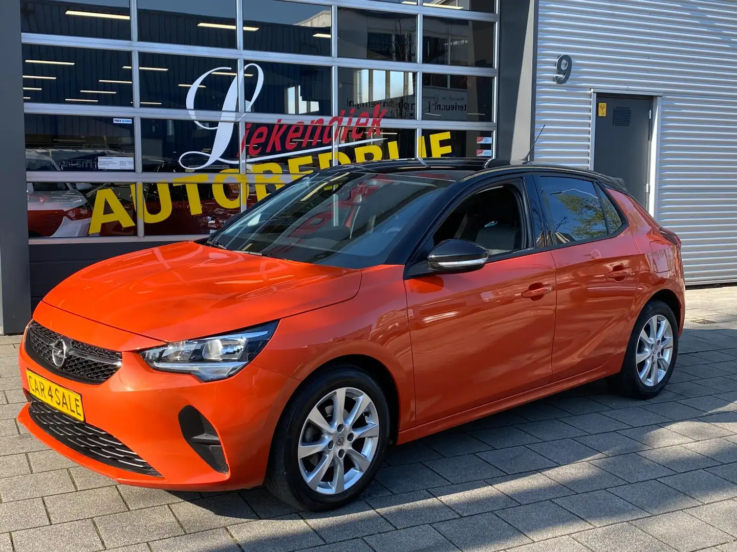 Opel Corsa 1.2 Edition - Apple CarPlay Navigatie I Airco I PD Naranja - 1