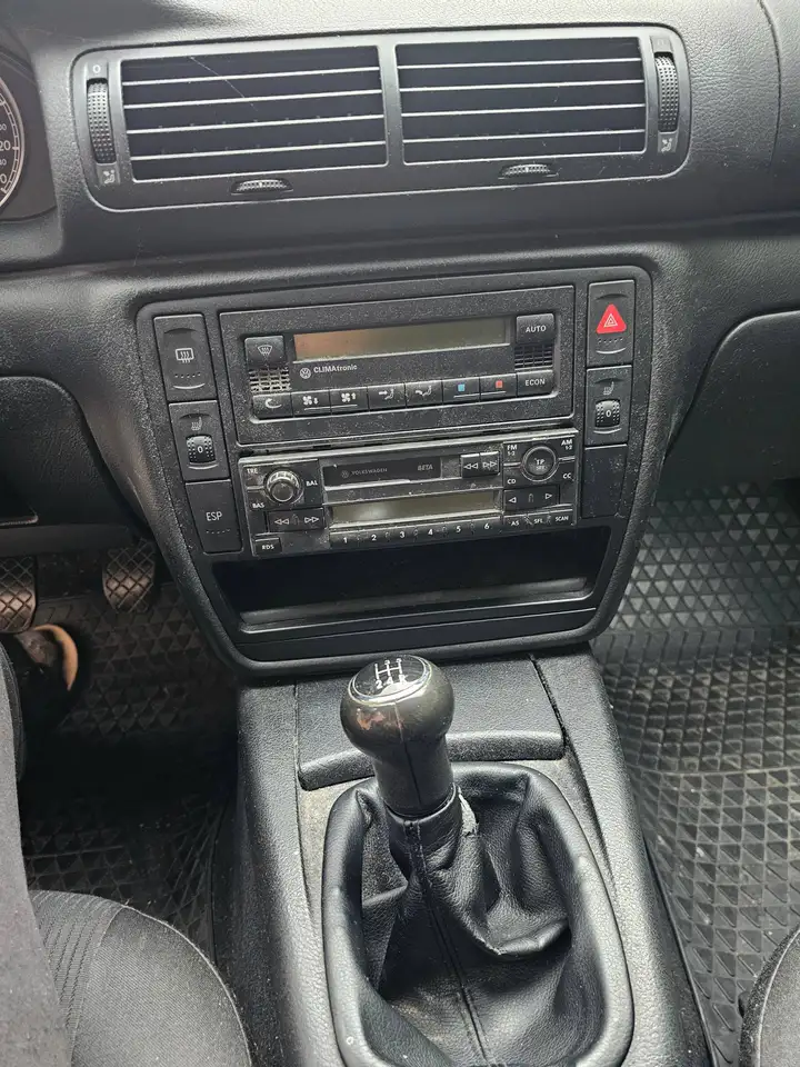 Volkswagen Passat Variant 1.6, foto 7