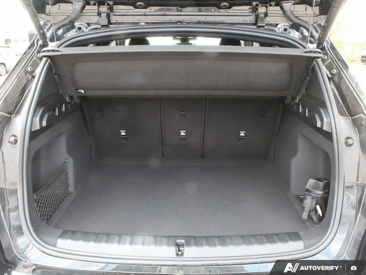BMW X1 снимка BMW X1