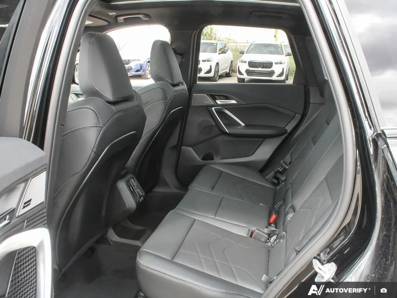 BMW X1 снимка BMW X1