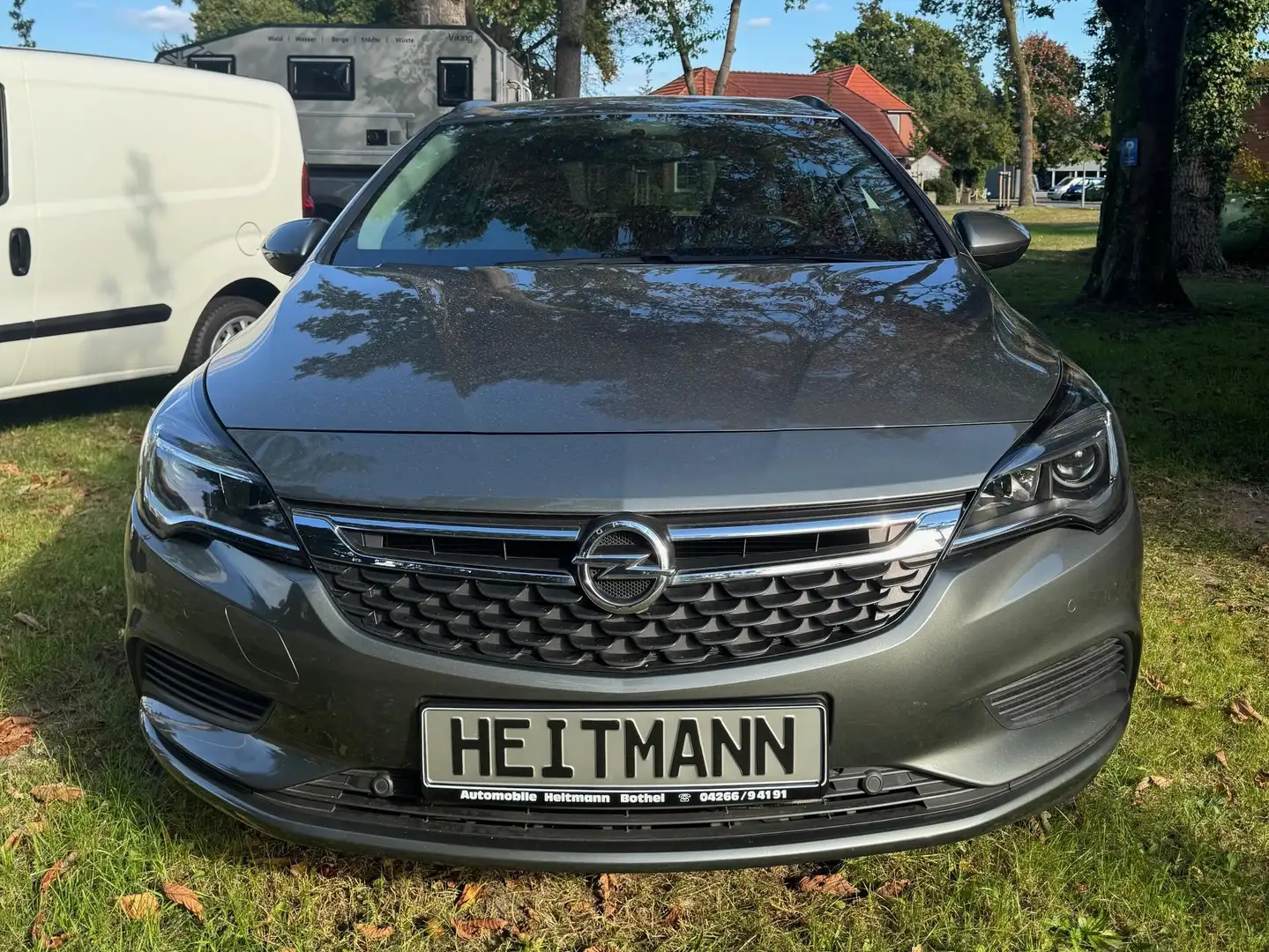 Opel Astra Edition Start/Stop Grau - 2