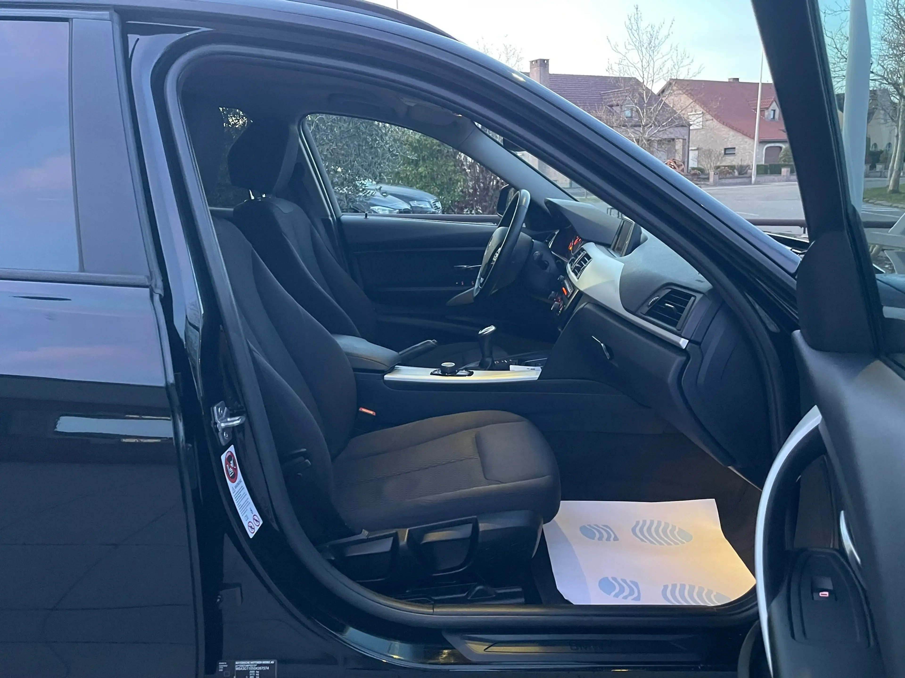 BMW 316 🏴i-Touring-HATCH ÉDITION⚠️EURO6⚠️ — photo 7