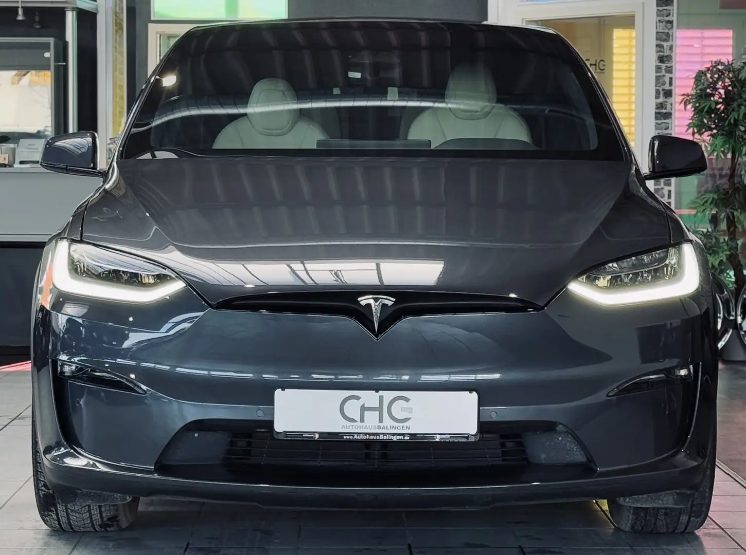 Tesla Model X Plaid Šedá - 2