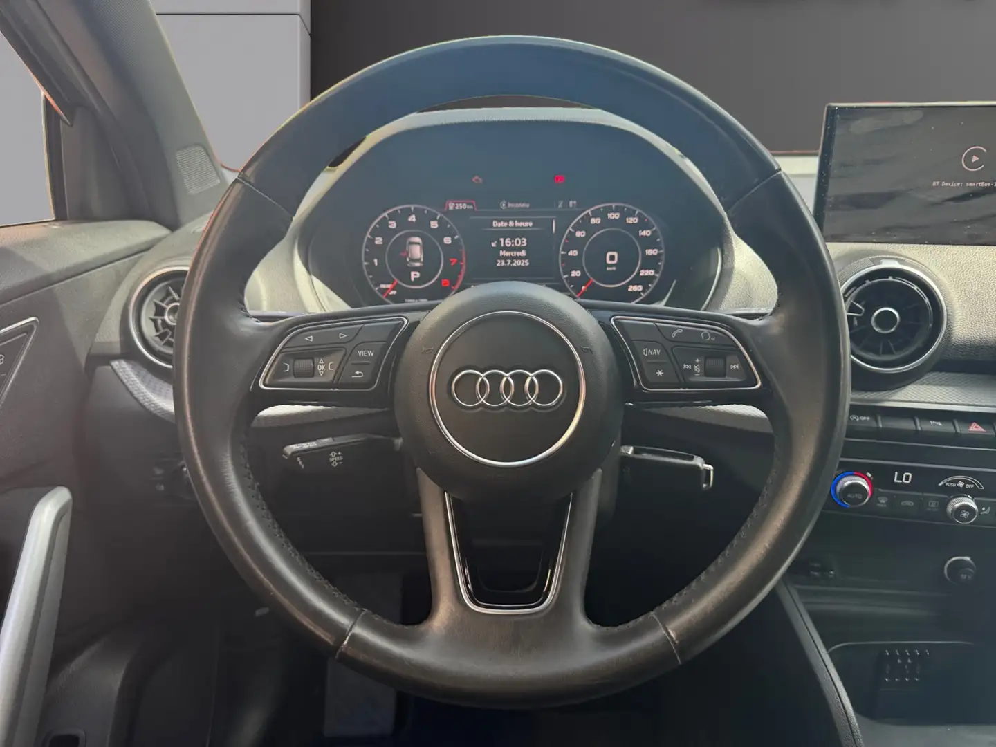 Audi Q2 *Garantie 12 mois* S line *boite auto S tronic* Gri - 2