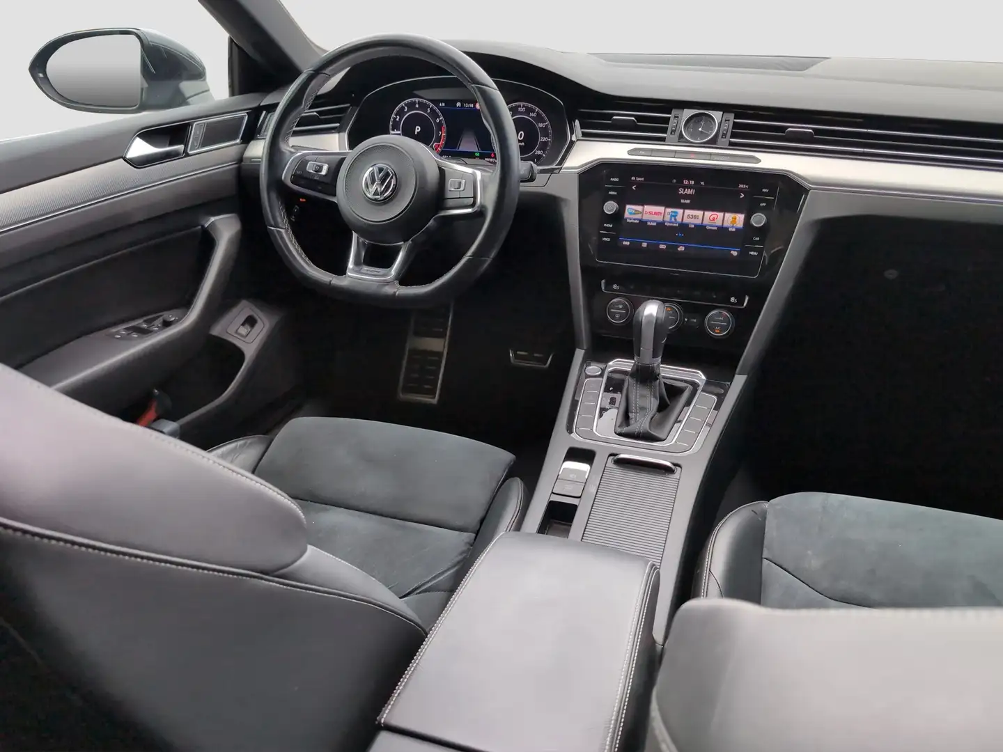 Volkswagen Arteon 1.5 TSI 150pk R-Line | Pano | Camera | Massage | 1 Gris - 2