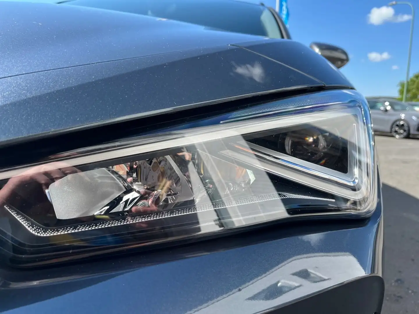 CUPRA Leon ST 1,4 VZ e-Hybrid Automatic AHK Gris - 2