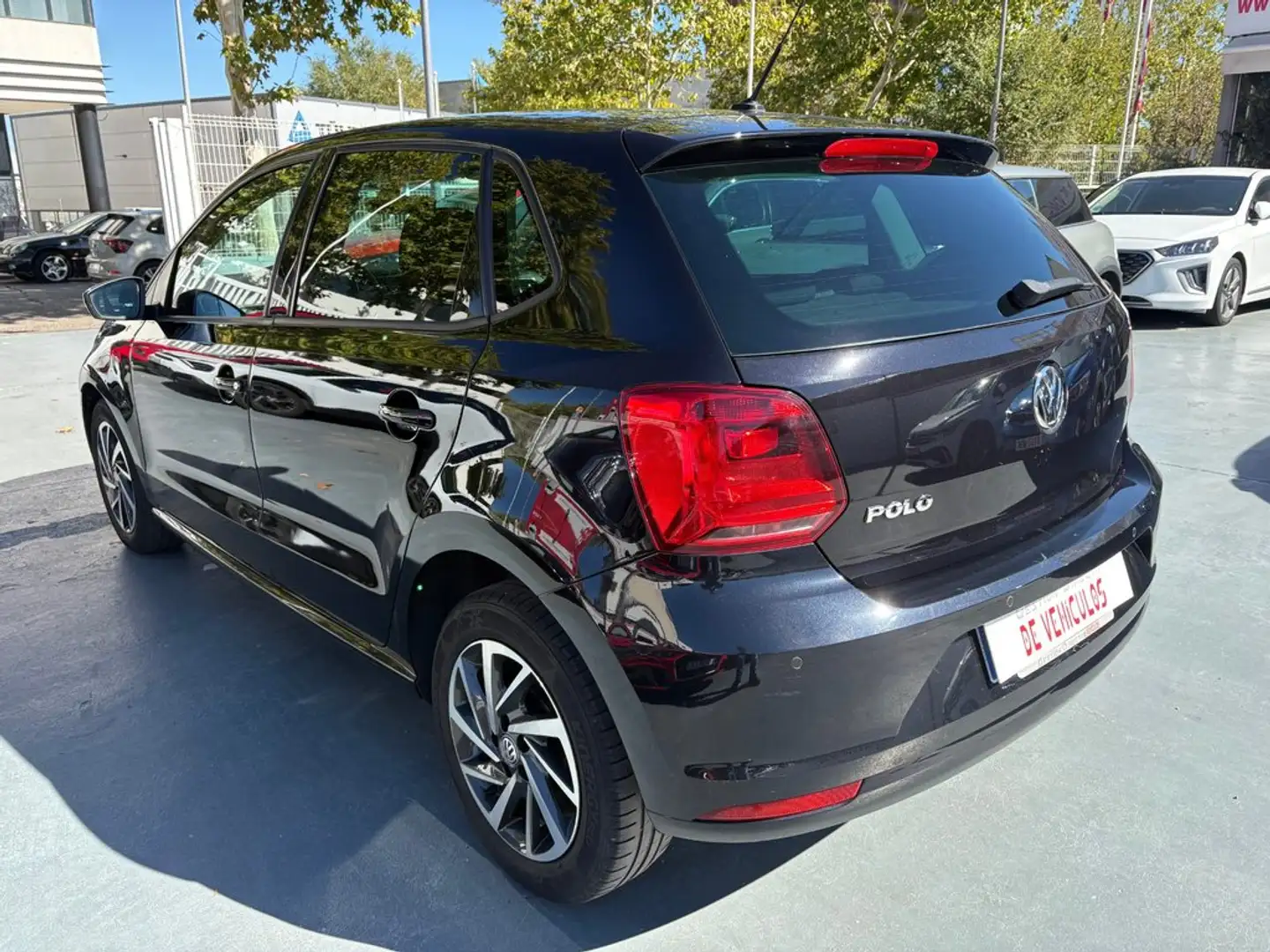 Volkswagen Polo 1.0 BMT A-Polo 55kW Negro - 2