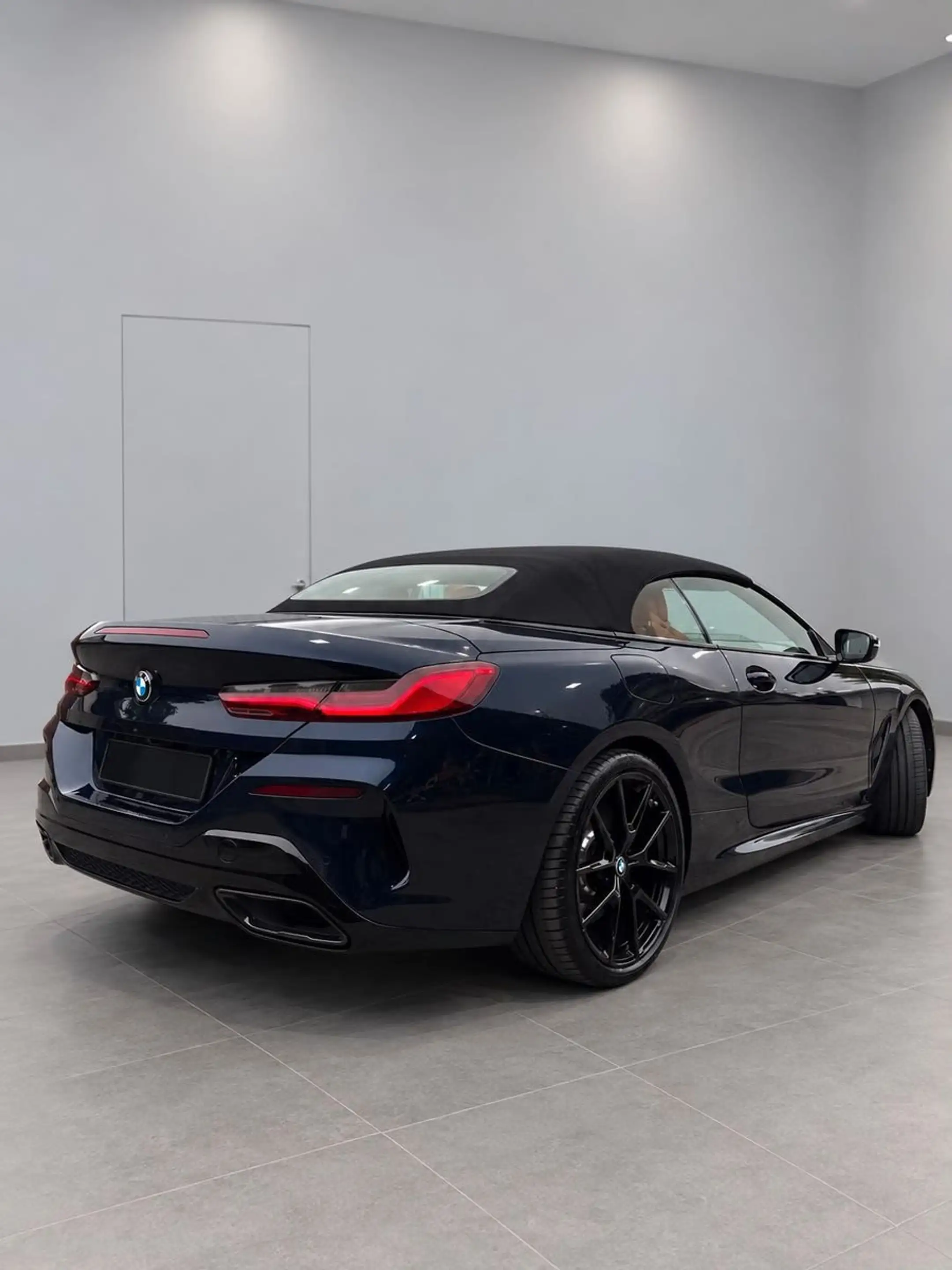 BMW 840 d Cabrio xDrive M Sport *CRYSTAL*HUD*LEDER* — photo 3