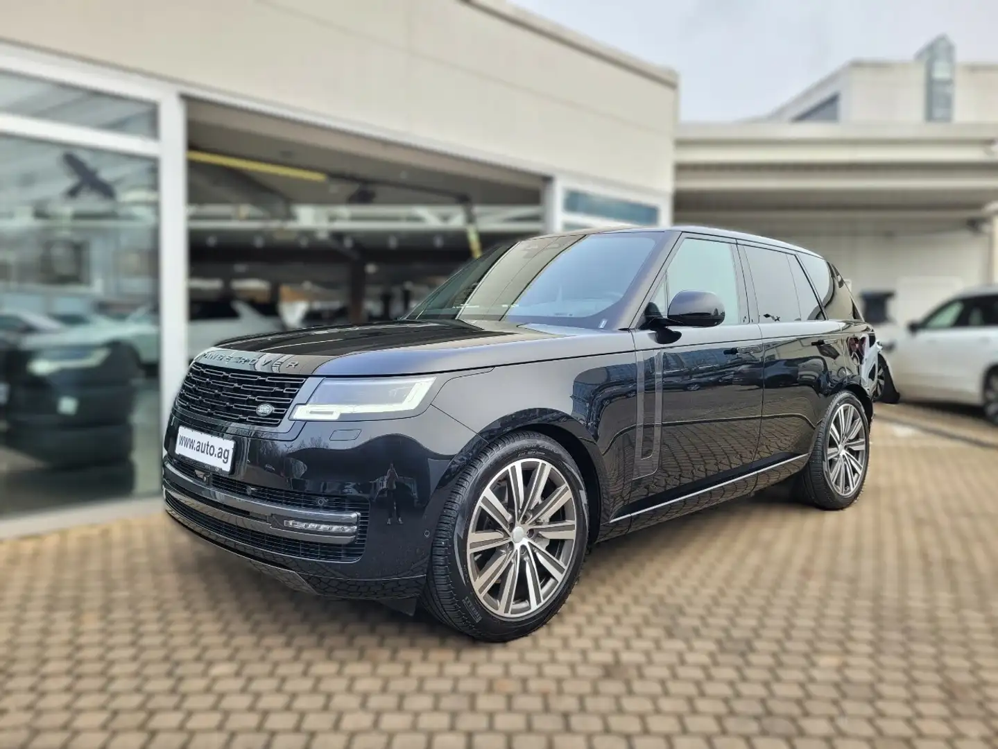 Land Rover Range Rover P440e HSE*Massage*AHK*22-Zoll Schwarz - 1