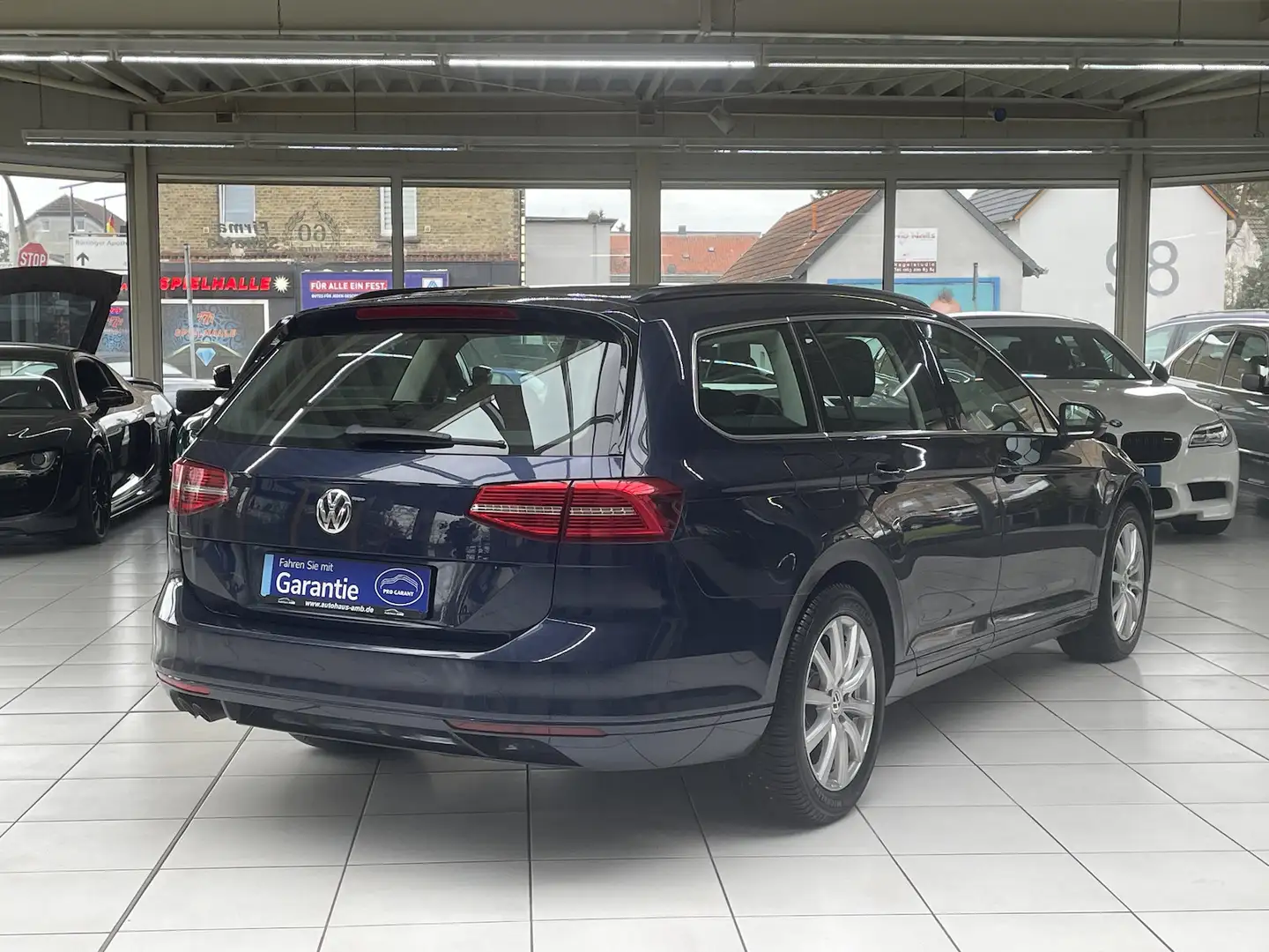 Volkswagen Passat Variant 2.0 TDI DSG Comfortl. DAB ACC LED Blau - 2