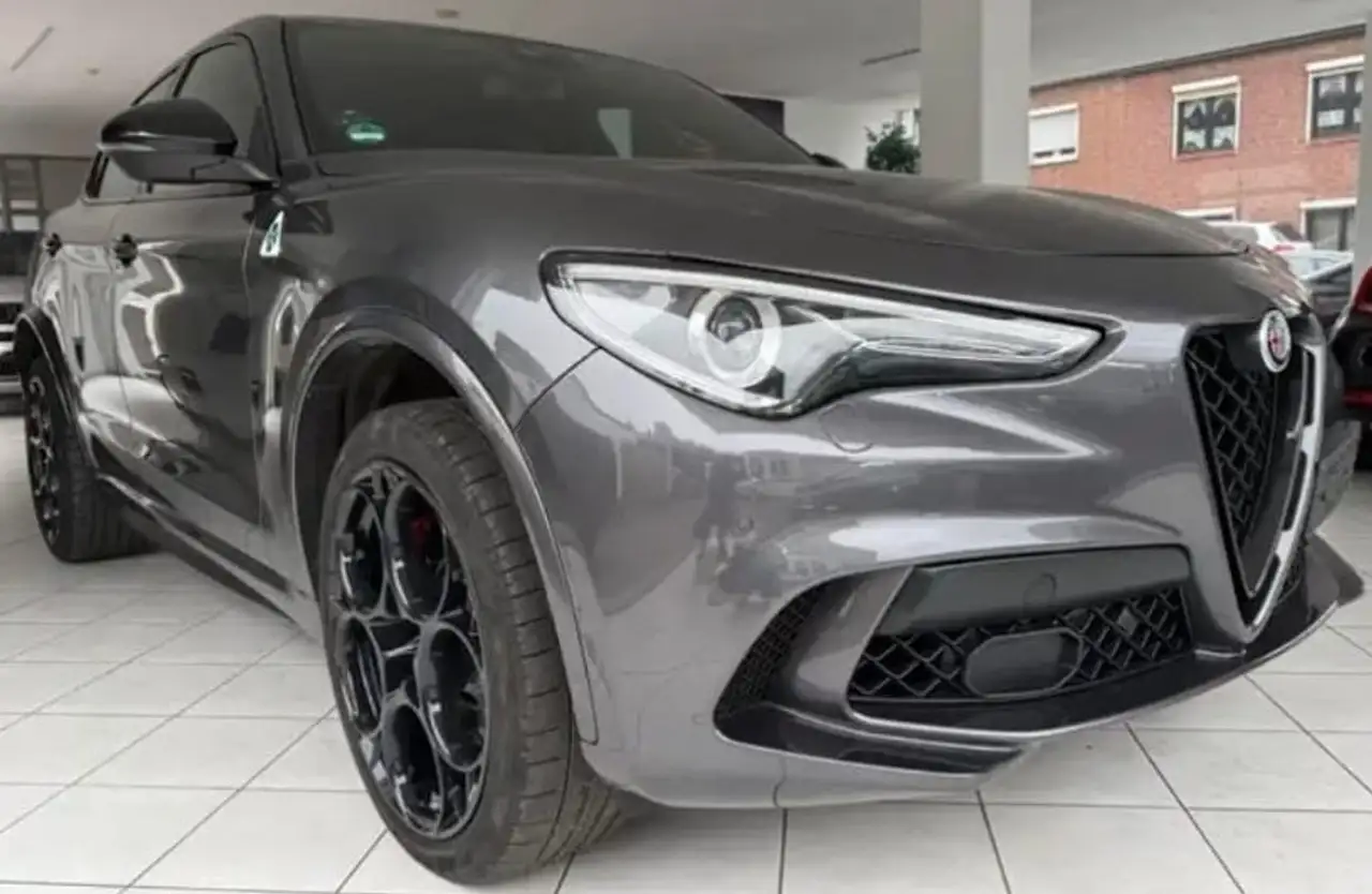 Alfa Romeo Stelvio 2022
