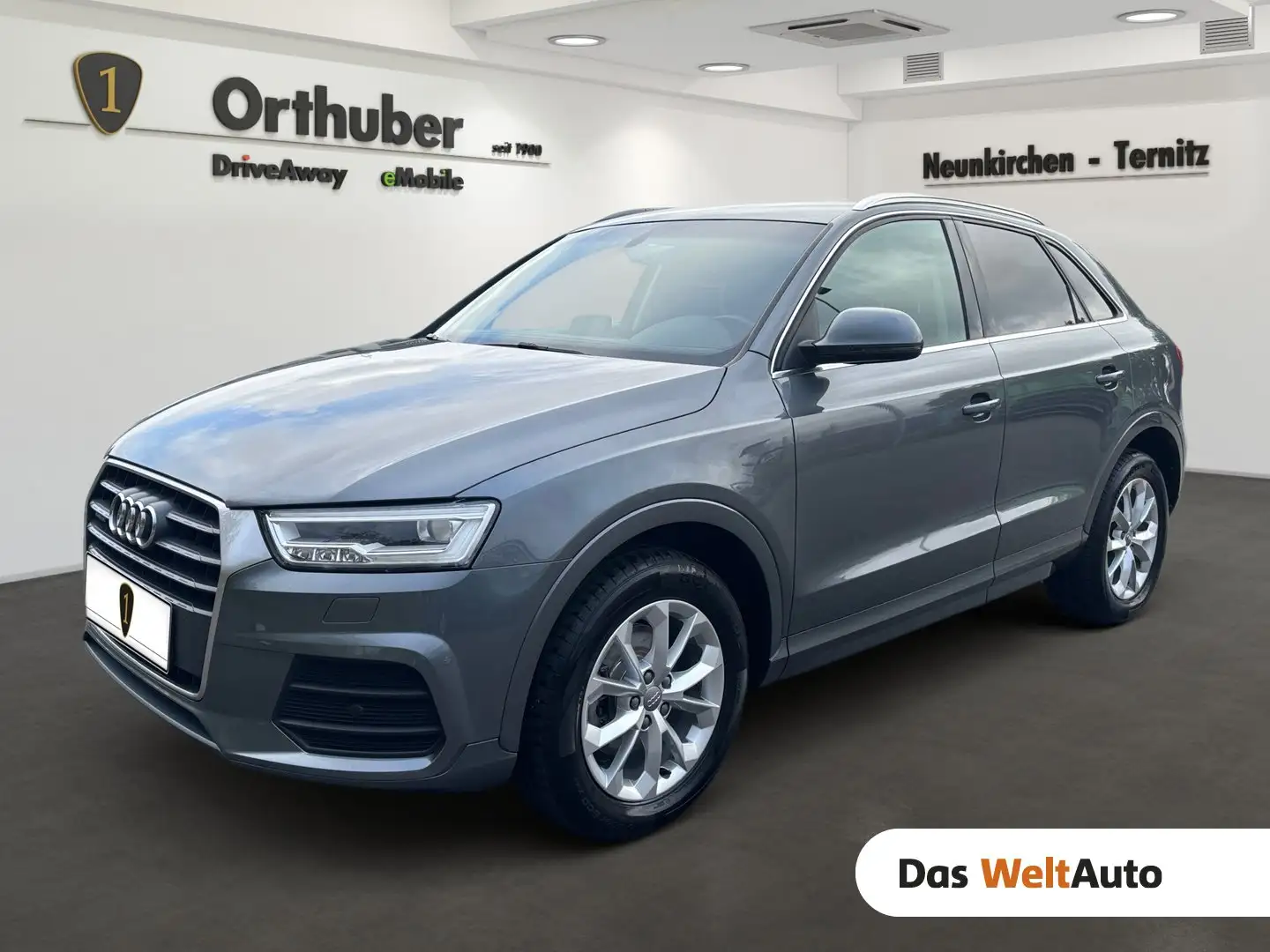 Audi Q3 2.0 TDI quattro intense Grau - 1