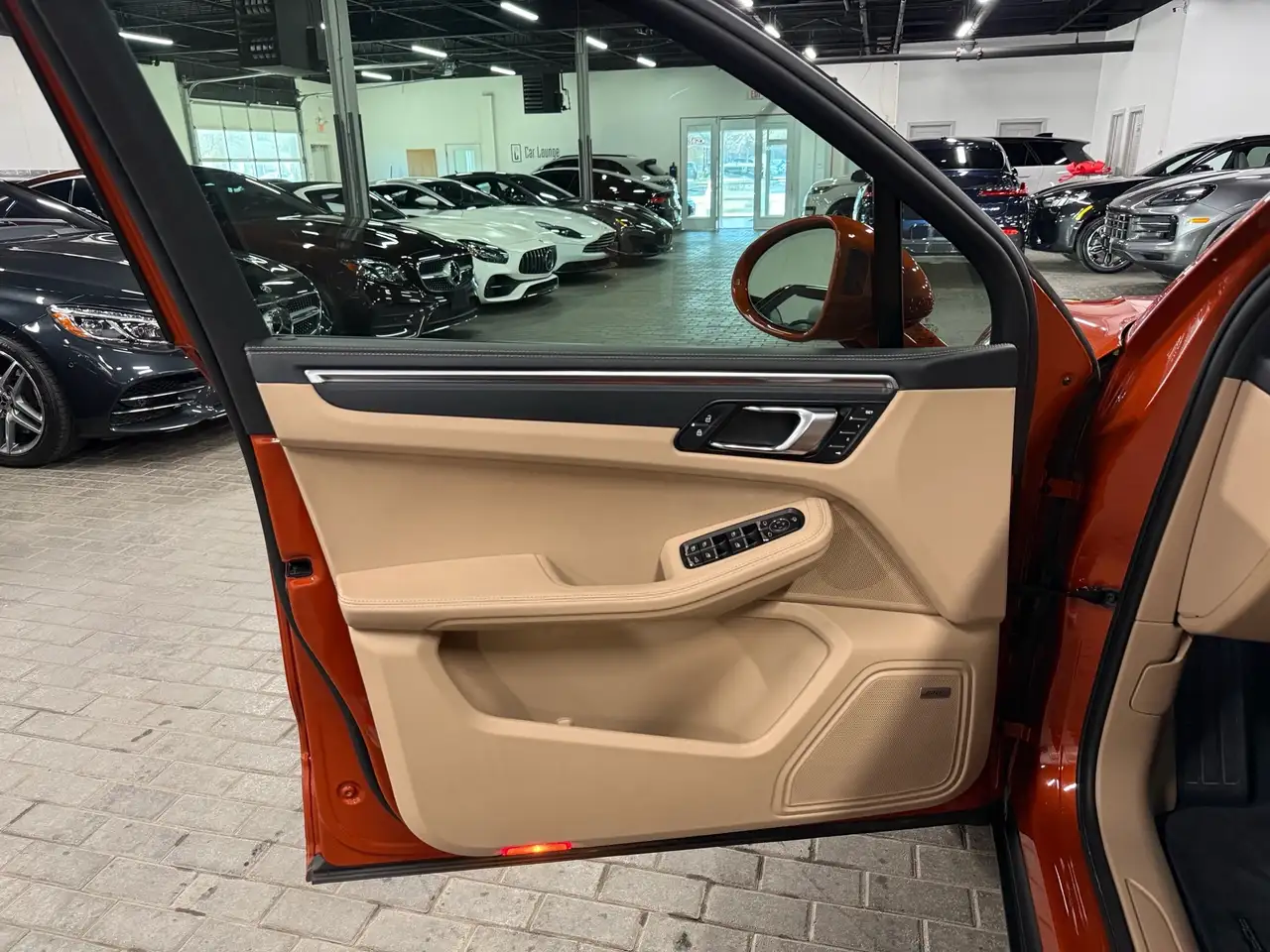 Porsche Macan снимка Porsche Macan