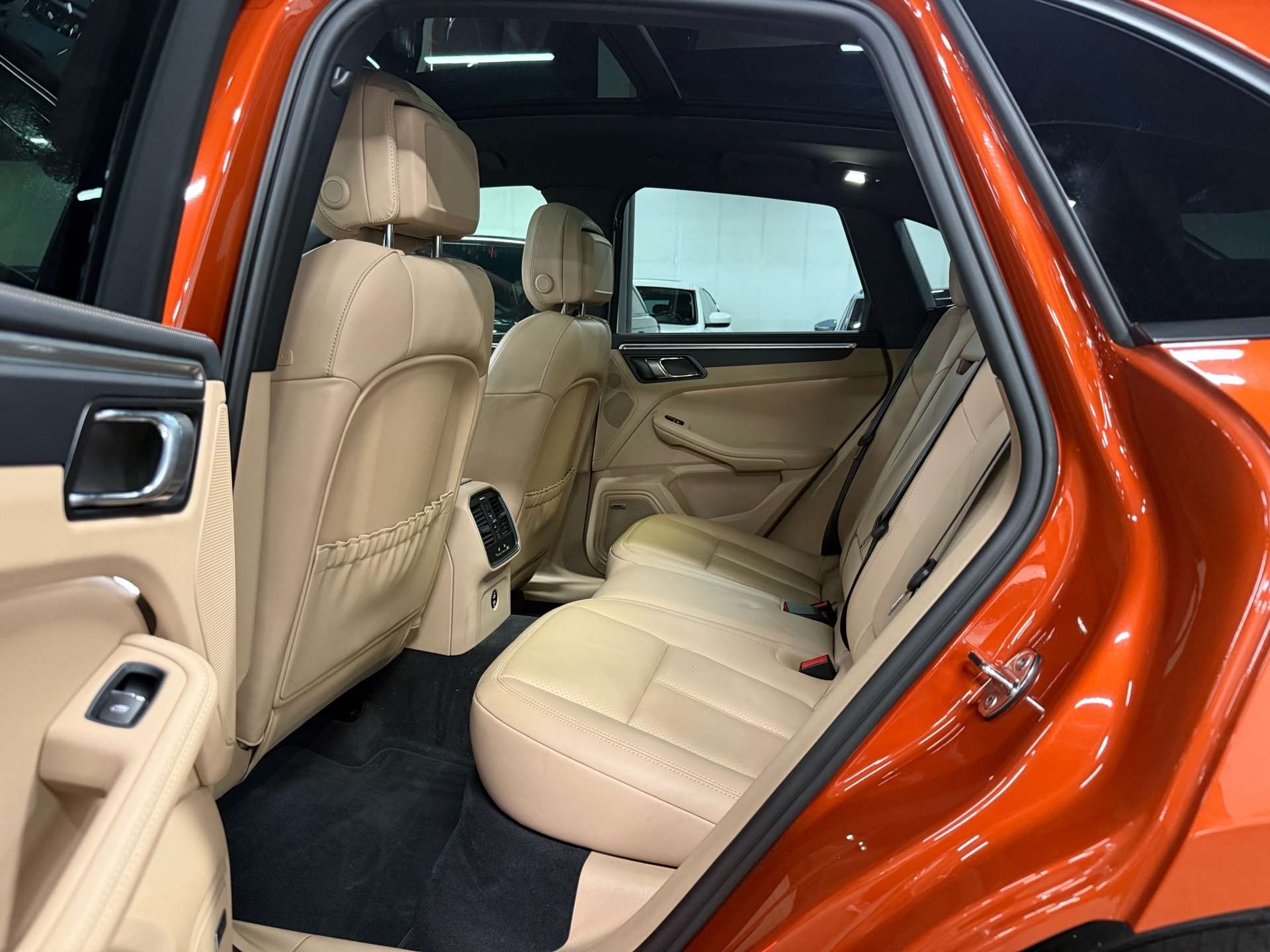 2024 Porsche Macan AWD | PREMIUM PACK PLUS | NO ACCIDENT thumb 23