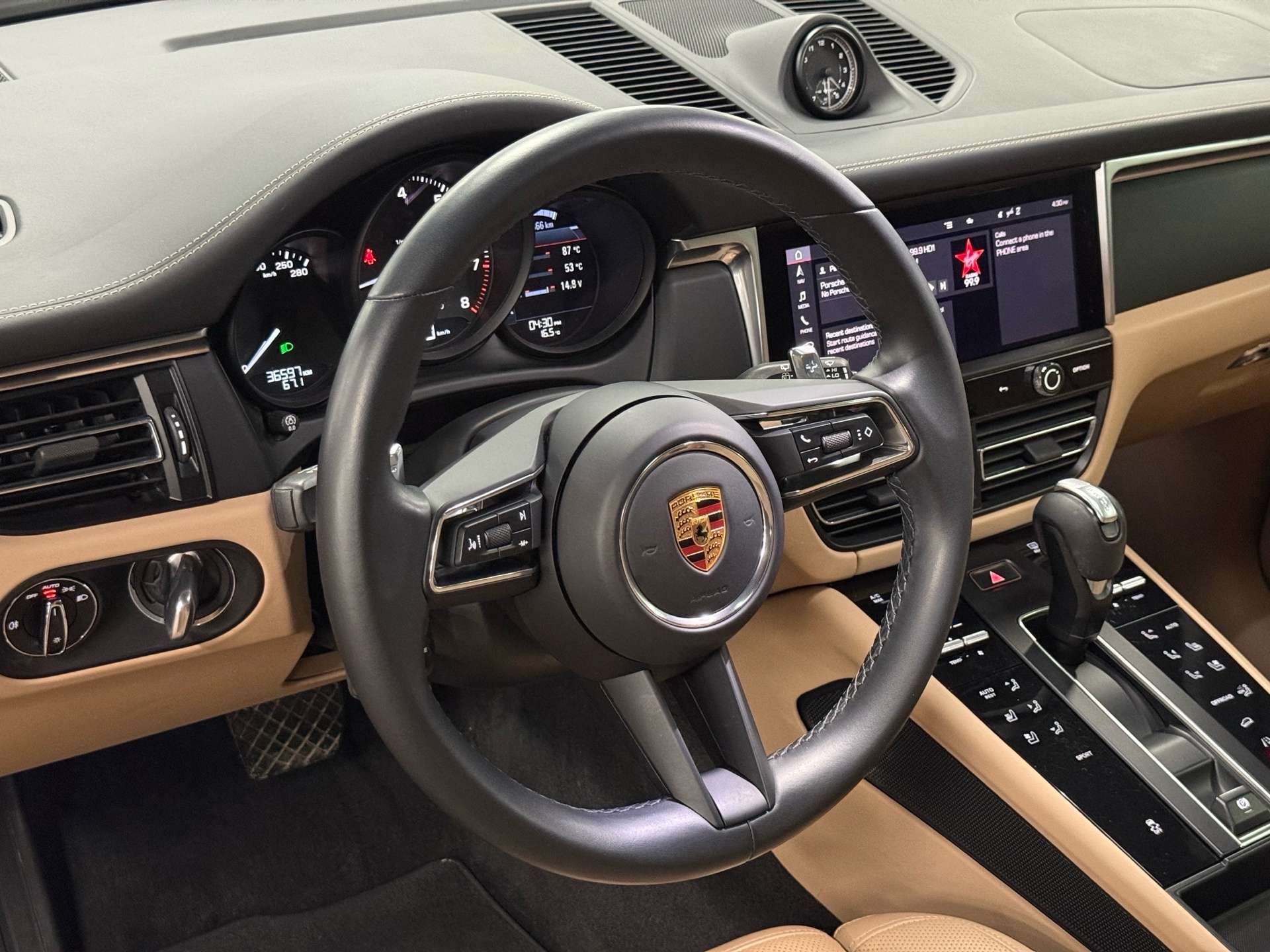 2024 Porsche Macan AWD | PREMIUM PACK PLUS | NO ACCIDENT thumb 14