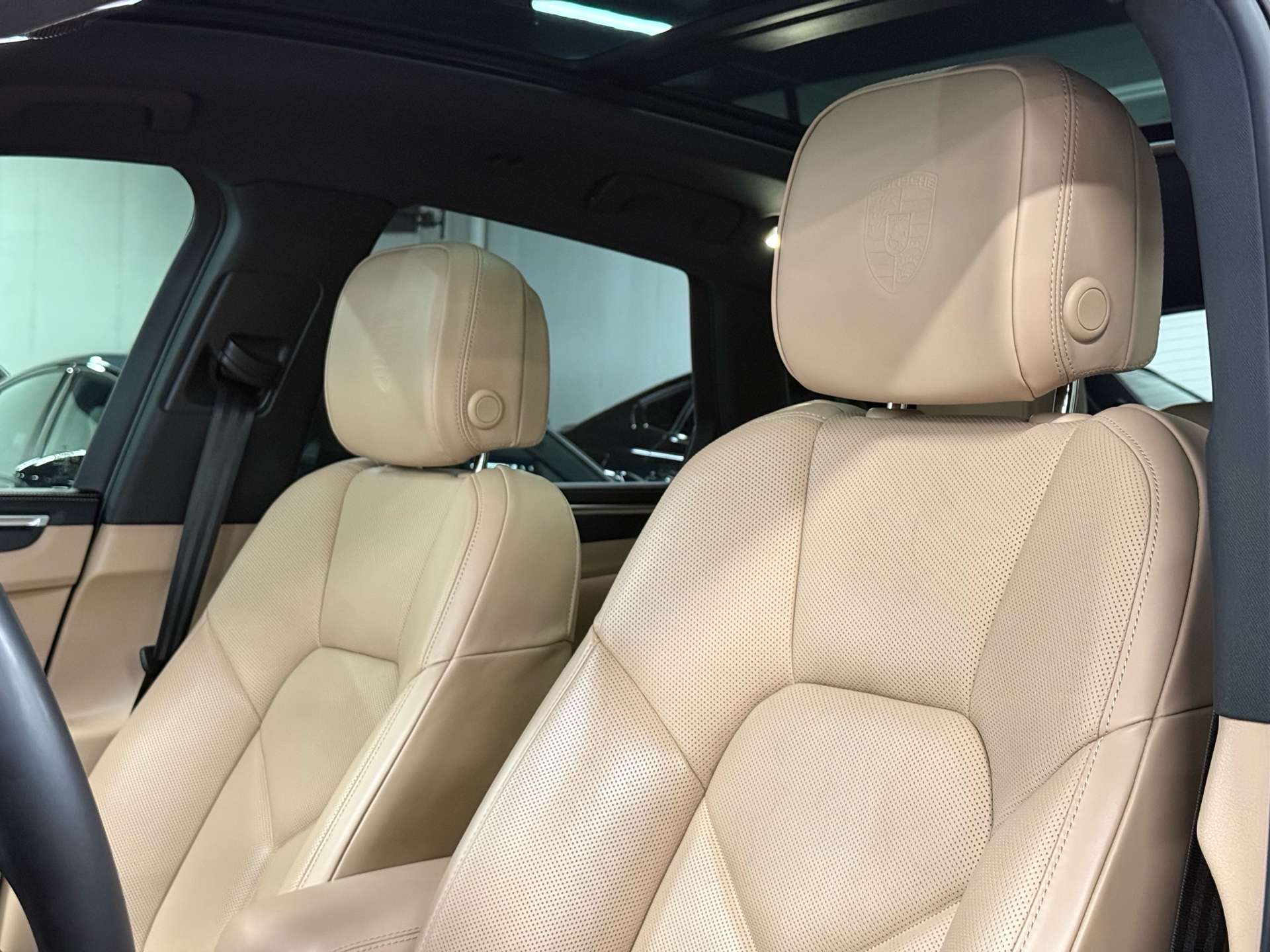 2024 Porsche Macan AWD | PREMIUM PACK PLUS | NO ACCIDENT thumb 19
