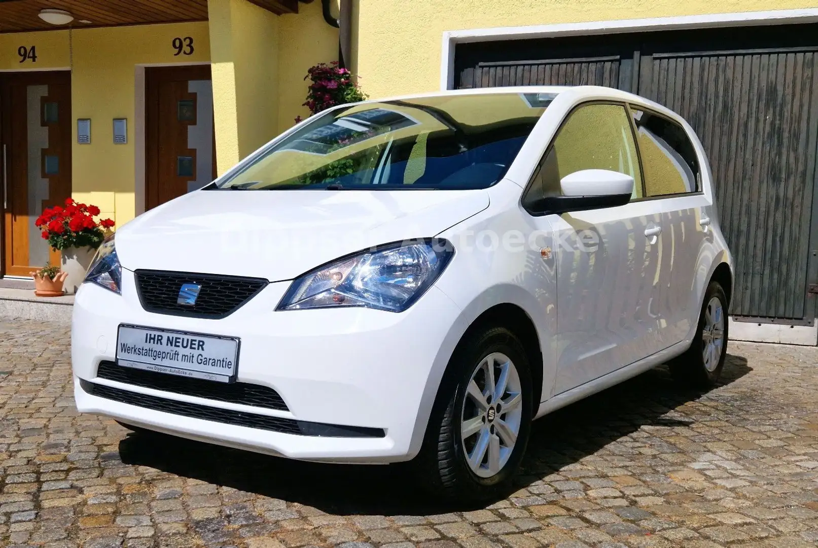 SEAT Mii "Chic"_Sitzheiz_Parkp_Tempomat_Alufelgen... Weiß - 1