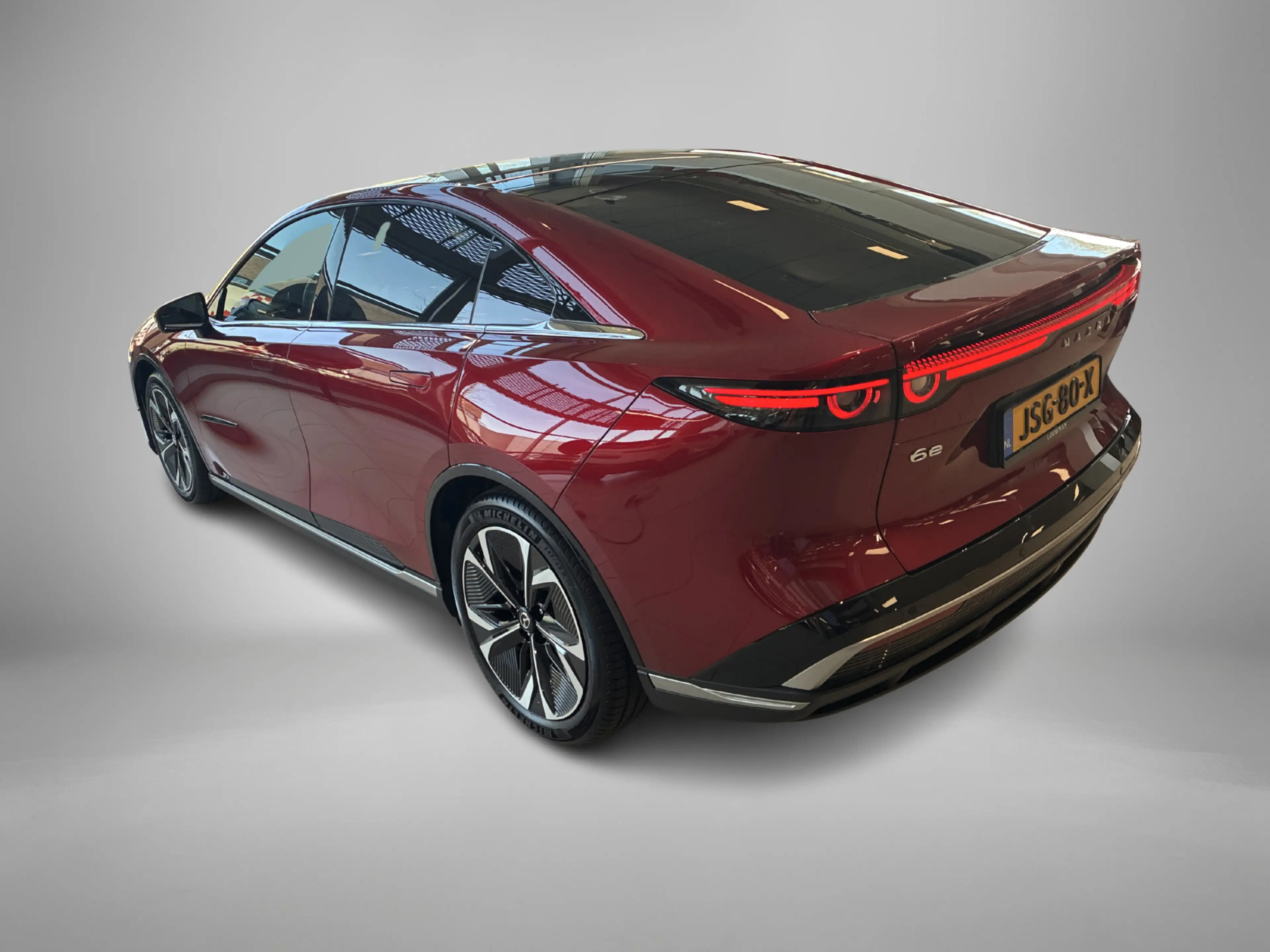 Mazda 6e Takumi 68.8 kWh diverse kleuren aanwezig — photo 3