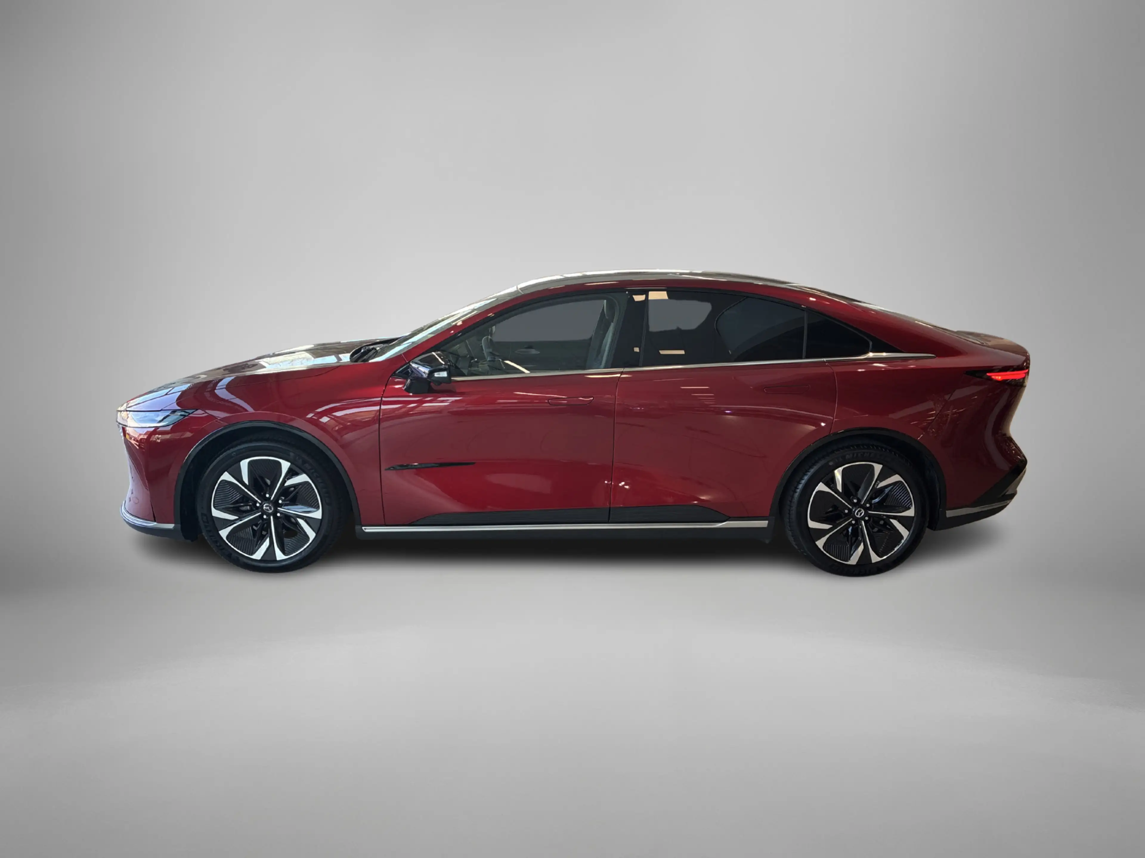 Mazda 6e Takumi 68.8 kWh diverse kleuren aanwezig — photo 7