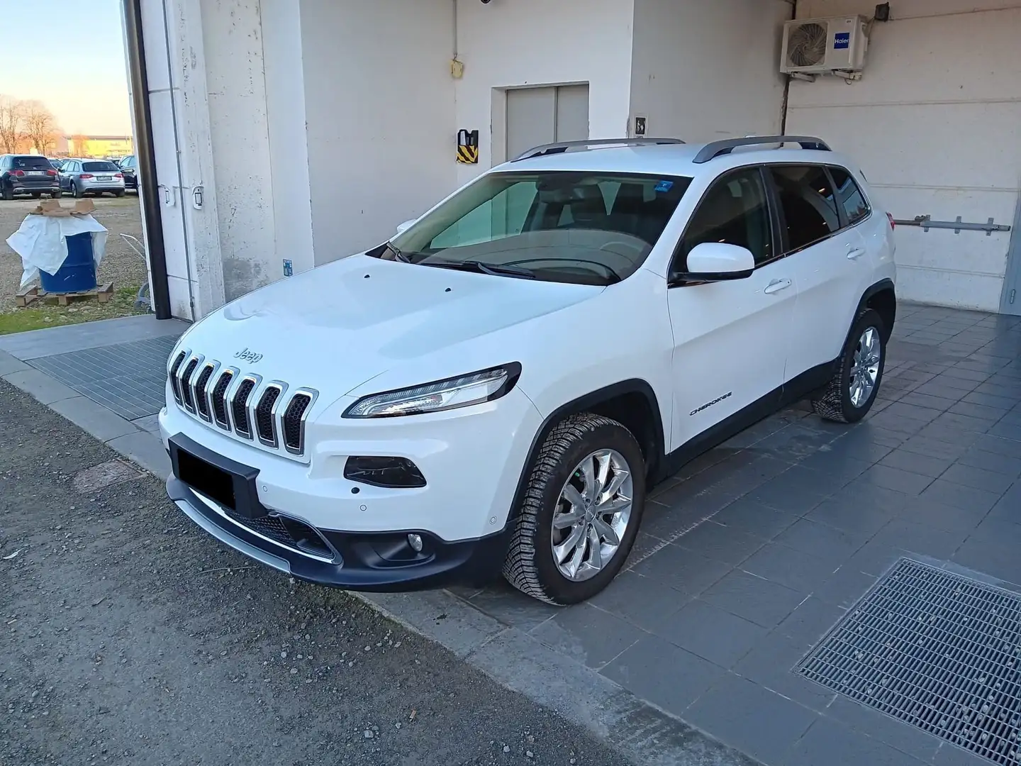 Jeep Cherokee 2.2 mjt II Limited 4wd active drive I 200cv auto - 1