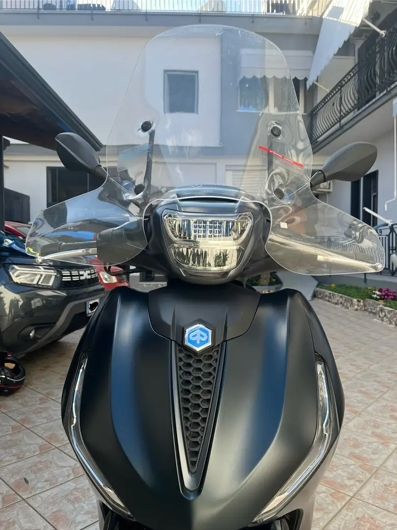 Piaggio Beverly 300 Beverly 300 S, colore blu. Niebieski - 2