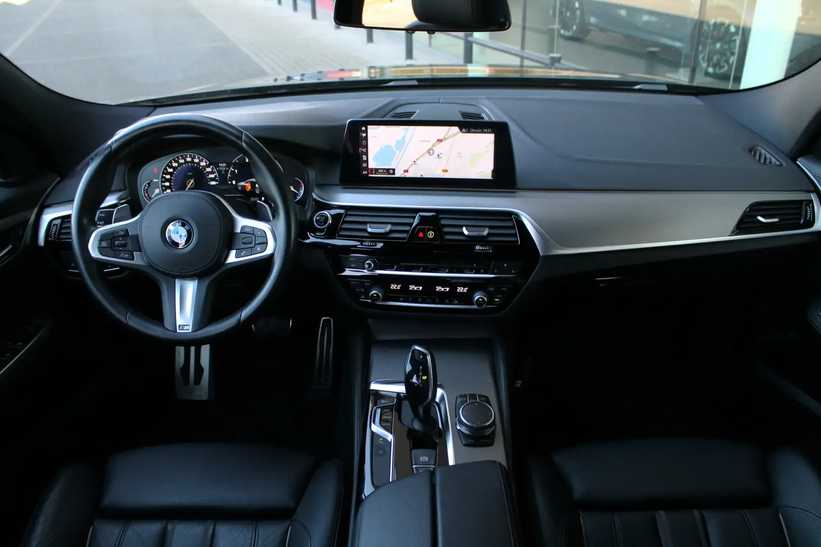 BMW 630 6 Serie Gran Turismo 630d High Executive M Sport A Black - 2