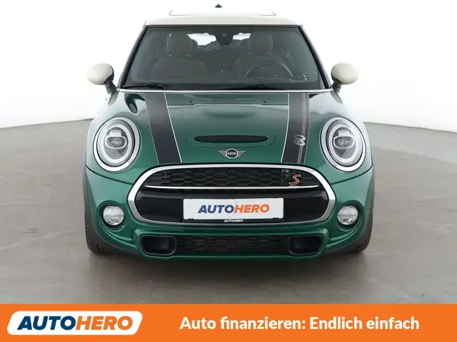 Mini Hatch view 9