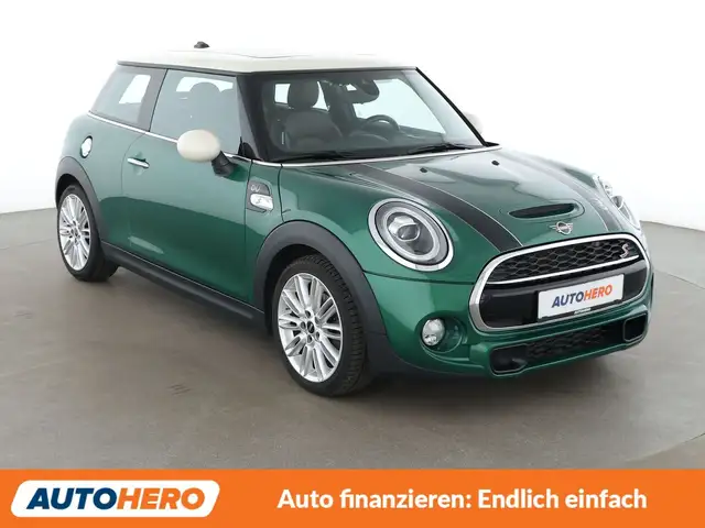 Mini Hatch view 8