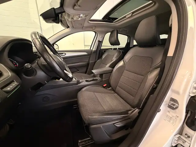 Renault Arkana view 8