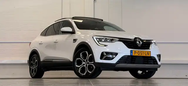 Renault Arkana view 2