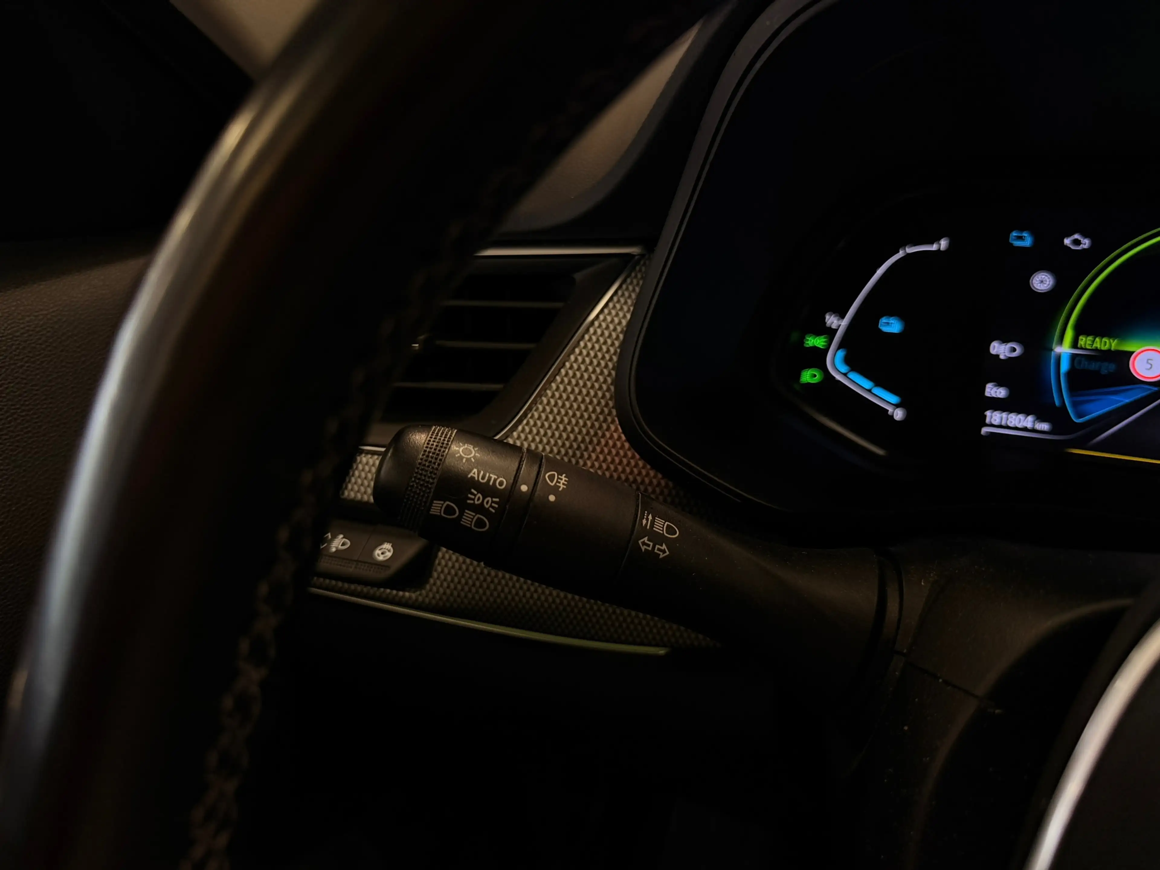 Renault Arkana 1.6 E-Tech Hybrid 145 Intens Trekhaak Schuif/kante — photo 14