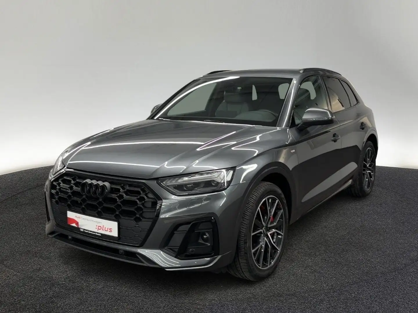 Audi Q5 50 TDI S line qu.tiptr. STDHZG MATRIX RFK NAV Grau - 2