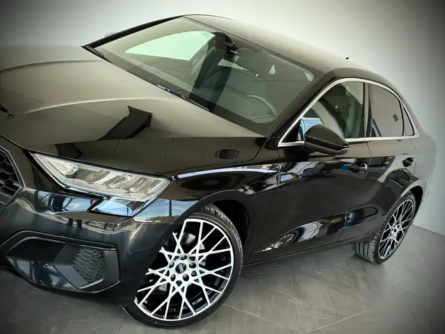 Audi A3 view 3