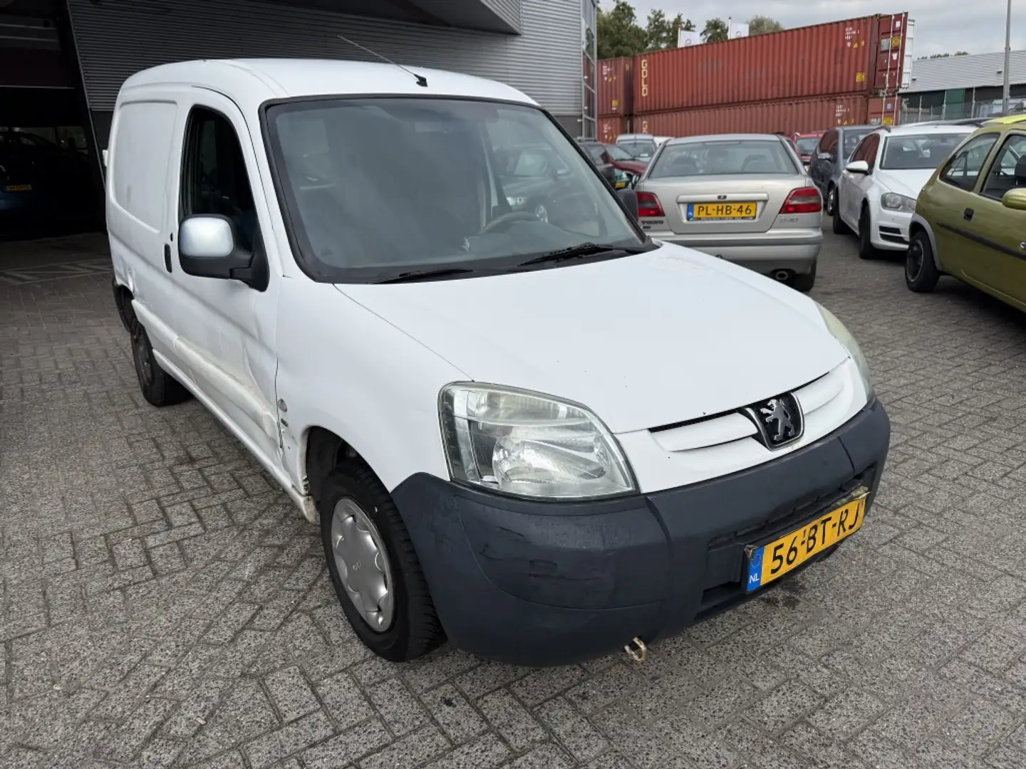 Peugeot Partner 190C 2.0 HDI Avant. Wit - 2