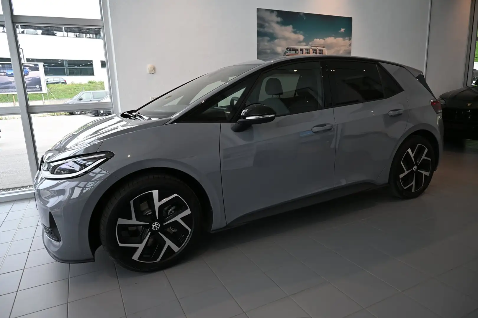 Volkswagen ID.3 Neo Life 125 kW - 50 kWh Grau - 2