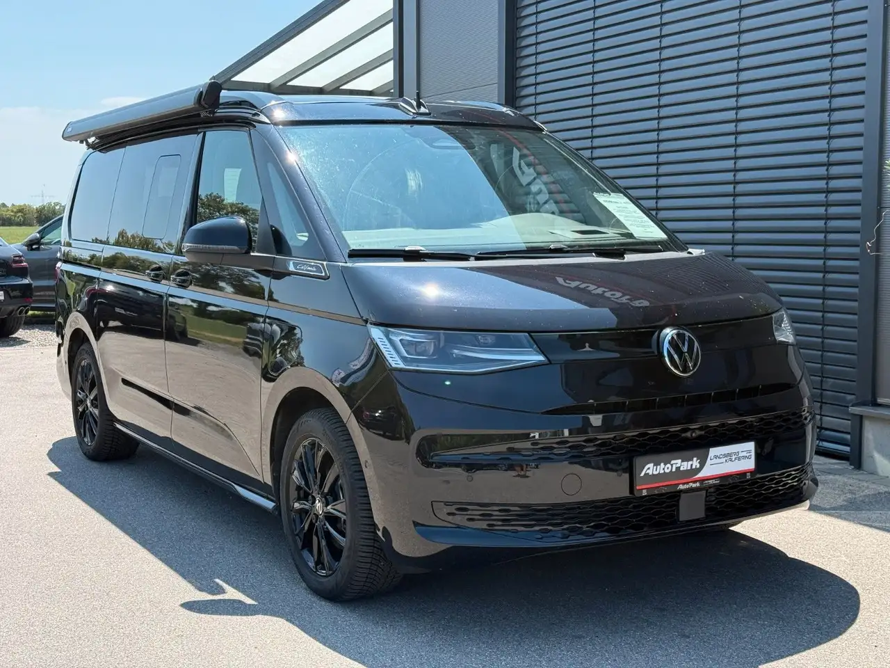 Volkswagen T7 California