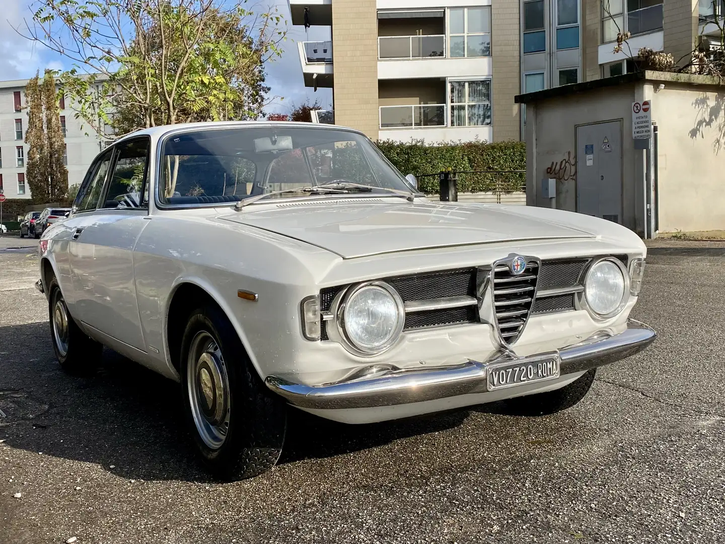 Alfa Romeo GT 1300 Junior scalino - ASI - 1