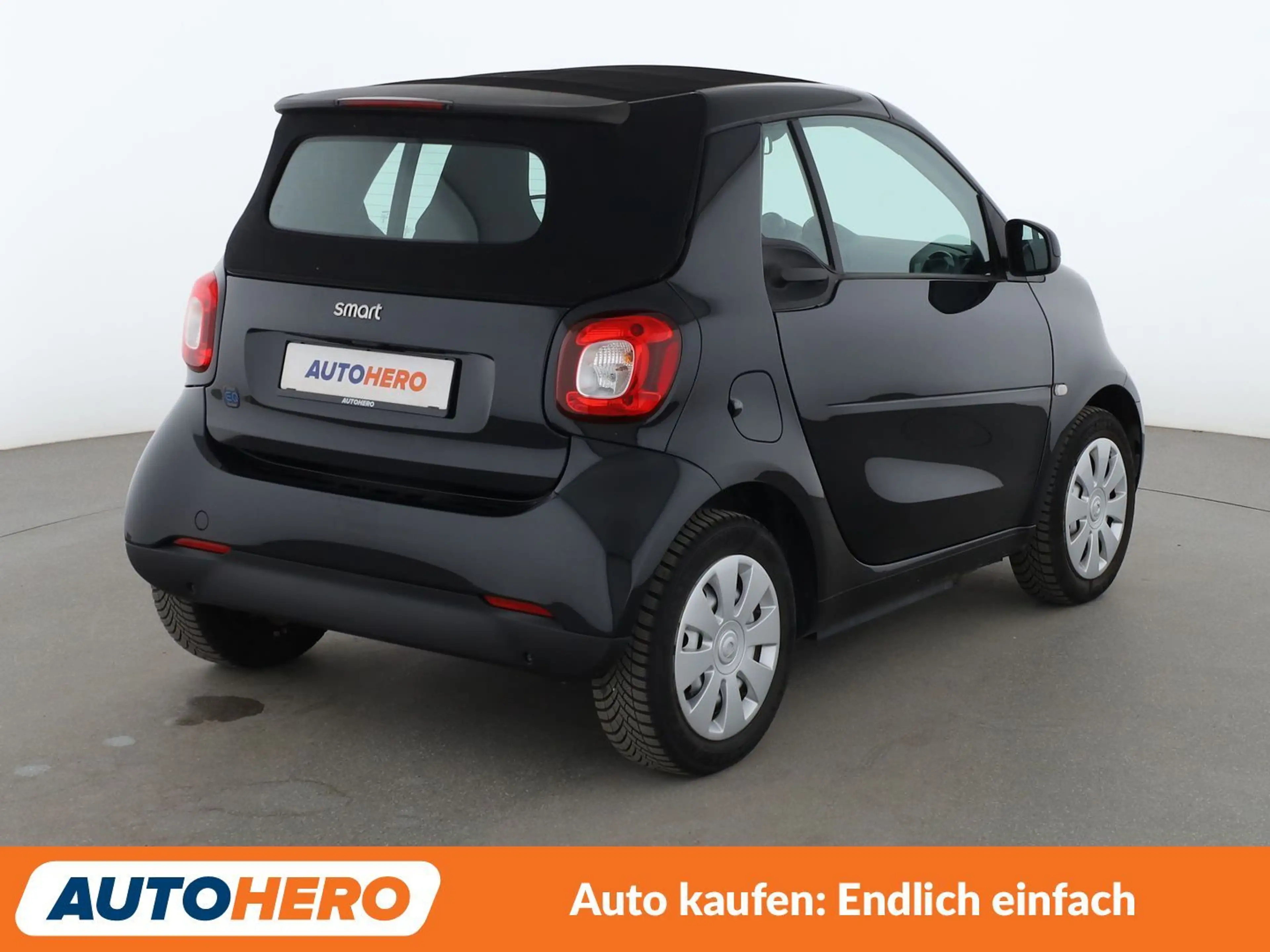 smart forTwo electric drive 60 kW Aut.*TEMPO*SHZ* — photo 6