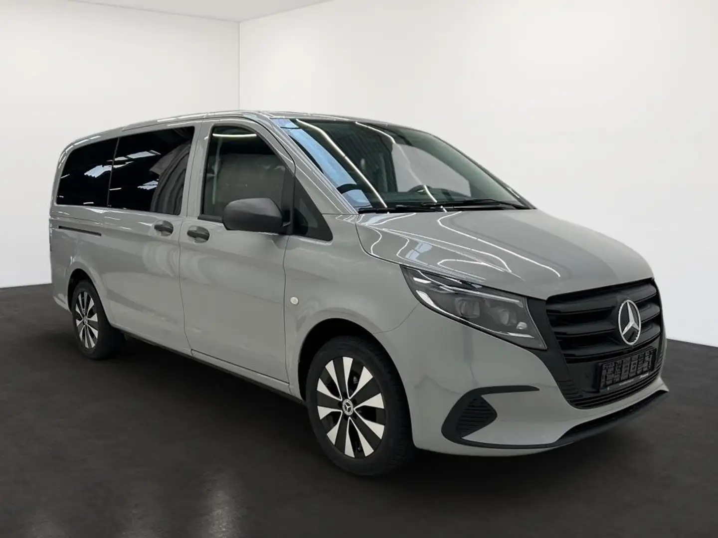 Mercedes-Benz Vito 119 Tourer/PRO/MOPF/Navi/MBUX/Totw/Cam/Temp Grau - 2