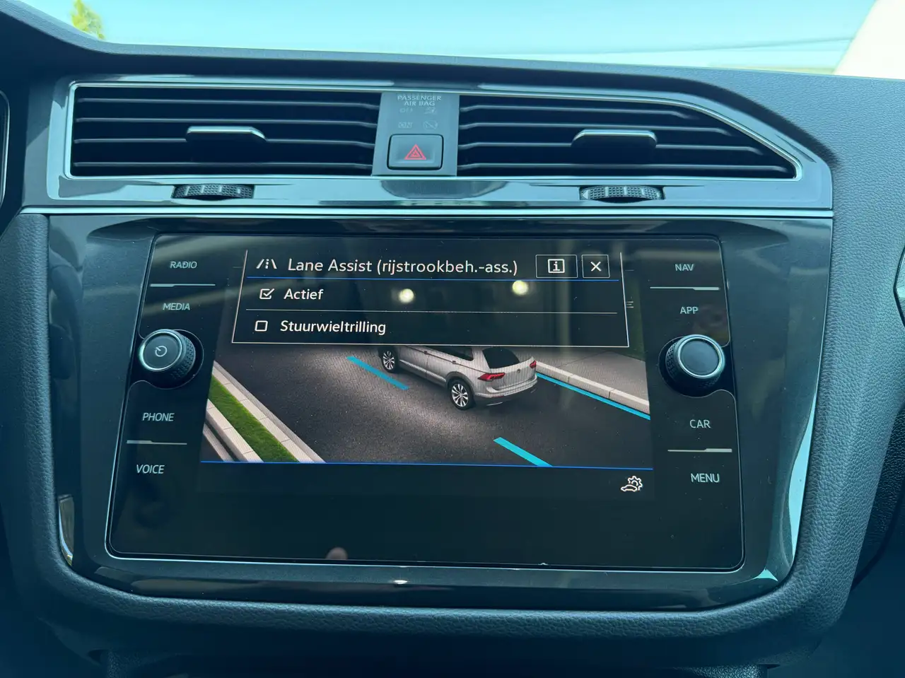 Volkswagen Tiguan 1.4i E-HYBRID AUTOMAAT NAVIGATIE FULL LED ZWART LEDER 360 CAMERA CARPLAY, миниатюра 30