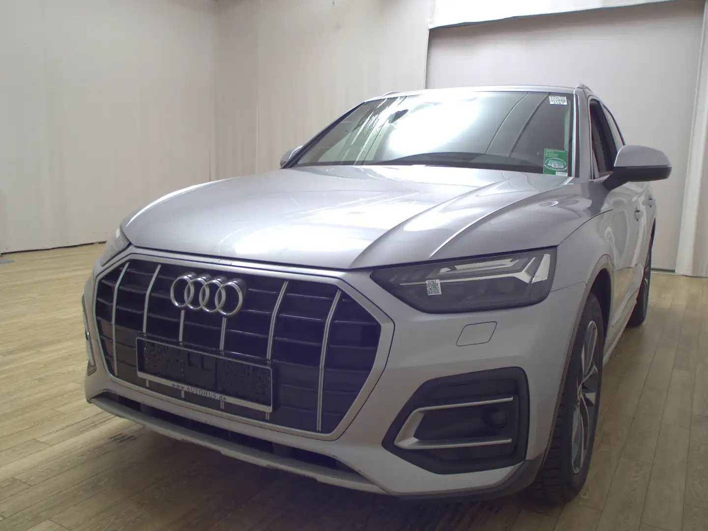 Audi Q5 35 TDI advanced Matrix Navi vc Leder AHK RFK Argent - 2
