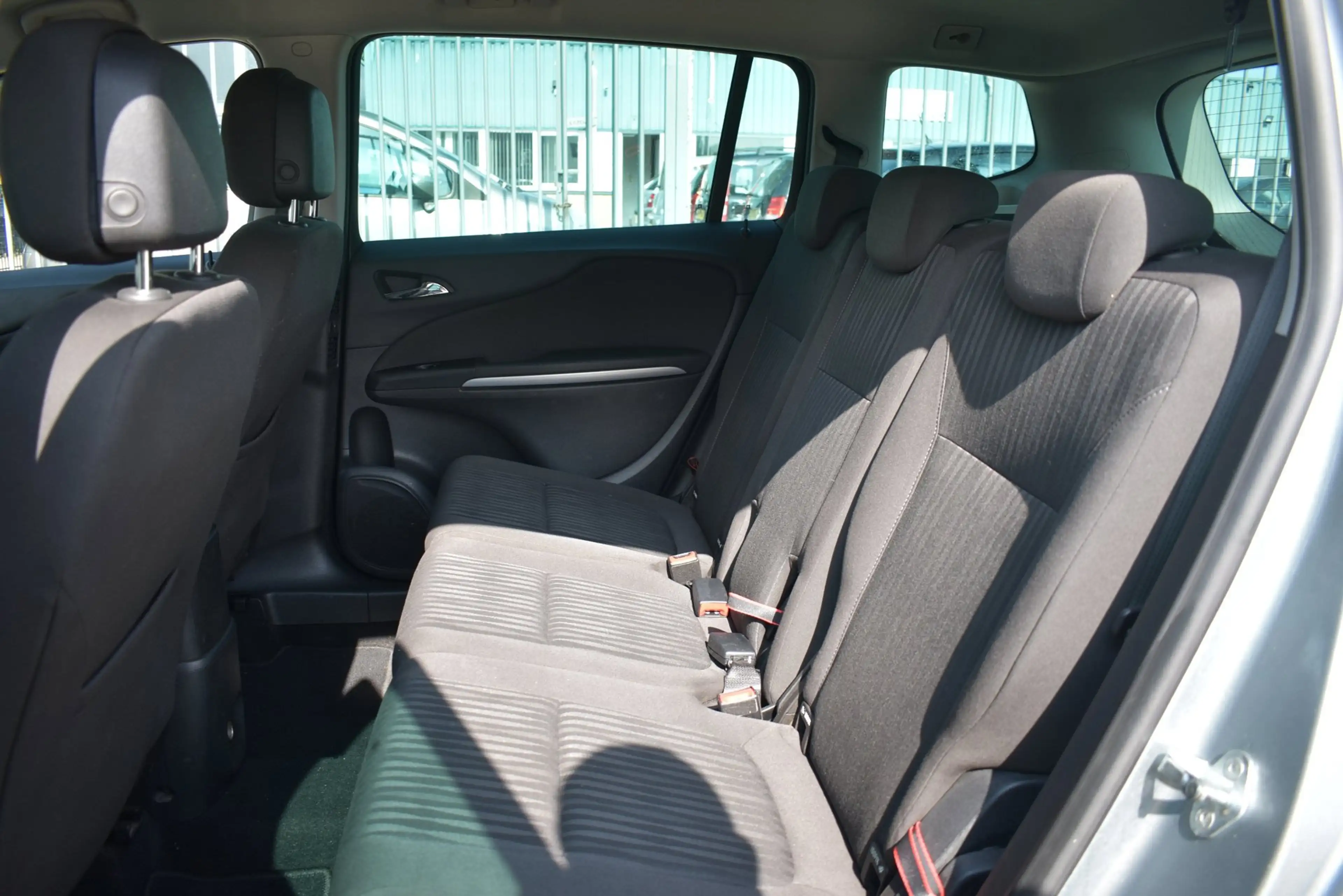 Opel Zafira Tourer 1.4 Edition — photo 7