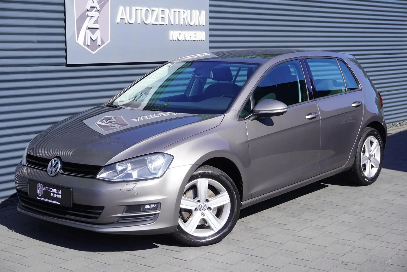 Volkswagen Golf VII 1.2 TSI EINPARKHILFE|SITZHEIZUNG|KLIMA| Grijs - 1